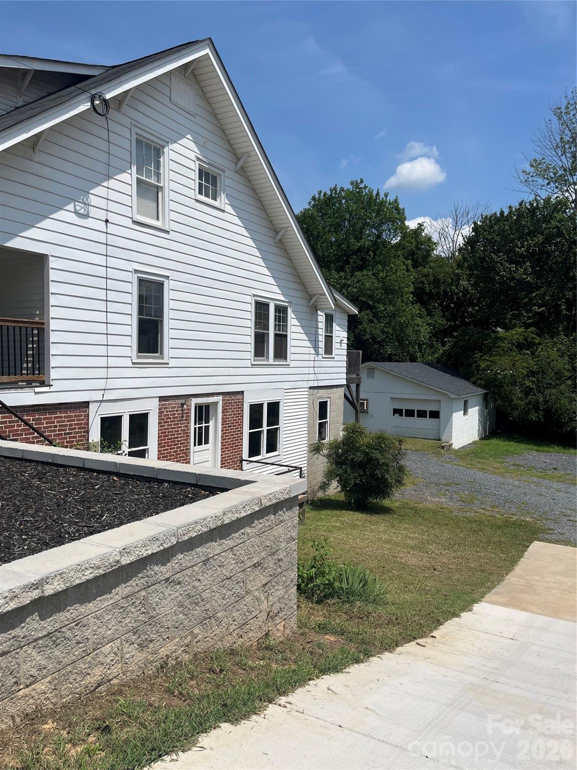 Duplex at 134 N 4th Street, Albemarle, photo 5 of 41