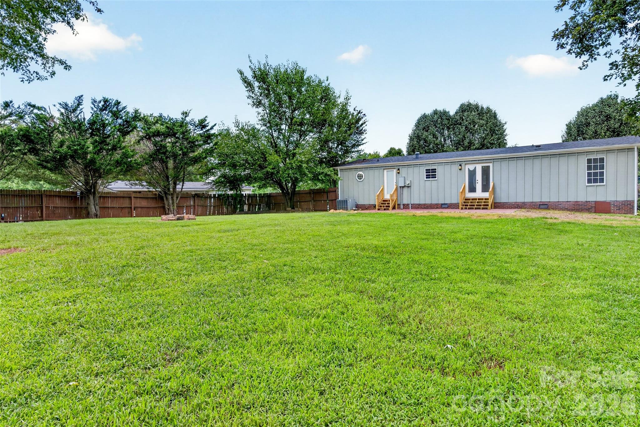 Single Family Residence at 3312 Amity Hill Road, Statesville, photo 17 of 27