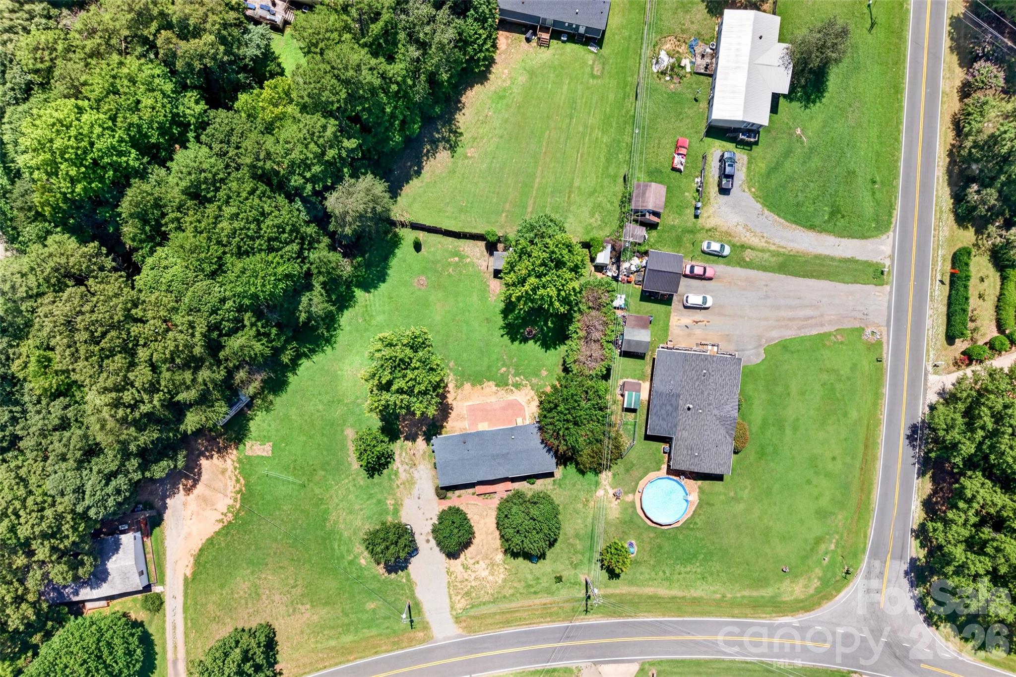 Single Family Residence at 3312 Amity Hill Road, Statesville, photo 25 of 27