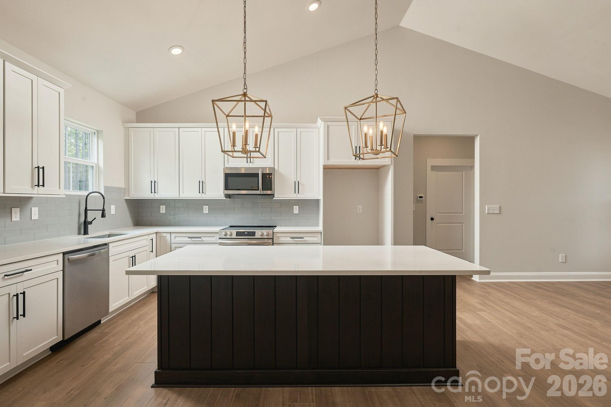 Single Family Residence at 2271 Lee Lawing Road, Lincolnton, photo 6 of 30