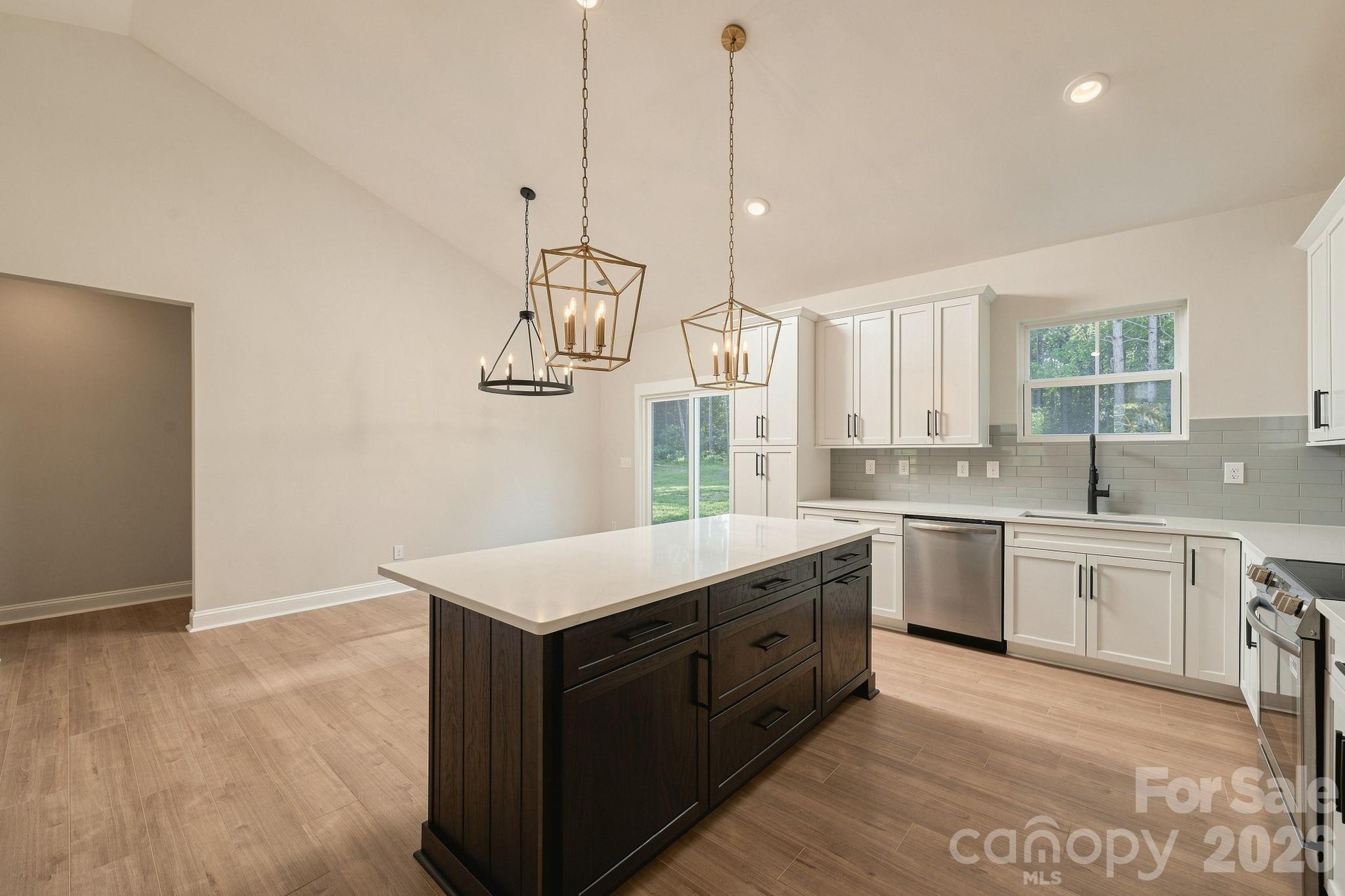 Single Family Residence at 2271 Lee Lawing Road, Lincolnton, photo 9 of 30