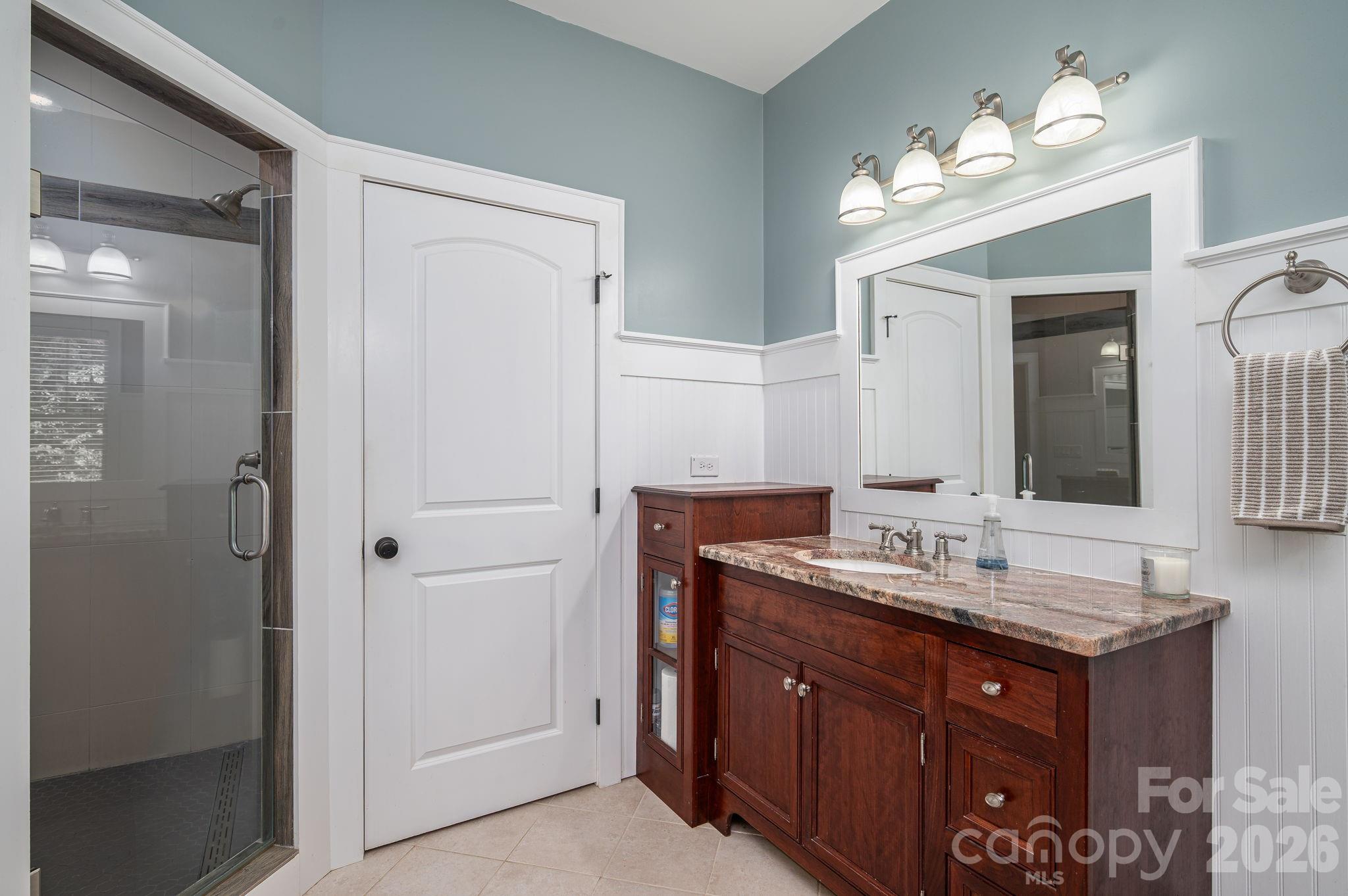 Primary Bath - 1903 Miners Creek Drive, Lincolnton