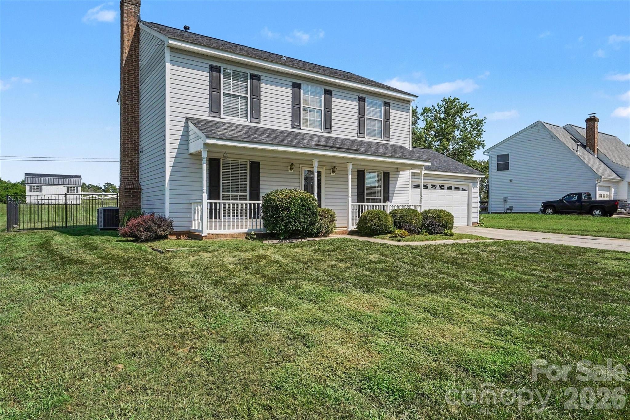 Single Family Residence at 8512 Indian Summer Trail, Harrisburg, photo 2 of 28
