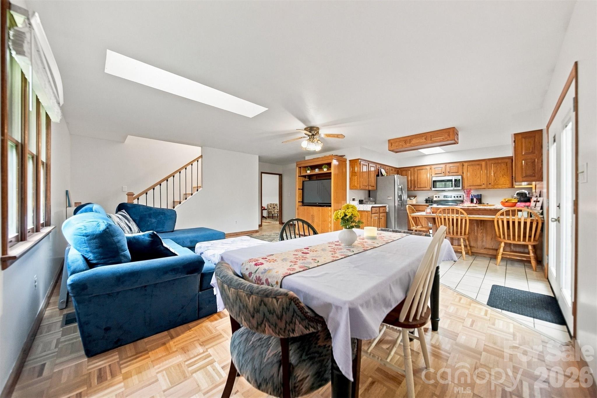 Single Family Residence at 512 Garrou Avenue SE, Valdese, photo 7 of 48