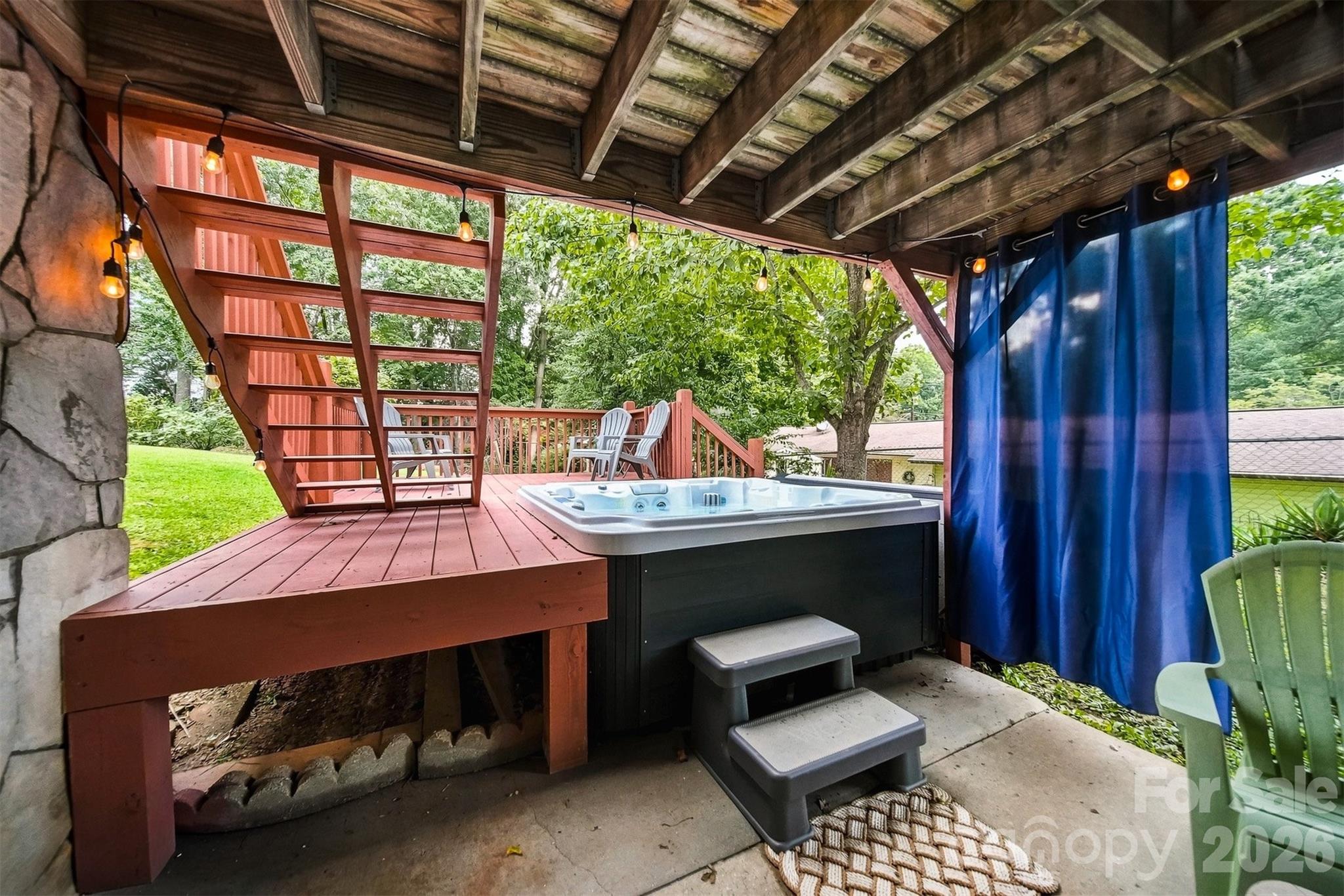 Single Family Residence at 512 Garrou Avenue SE, Valdese, photo 32 of 48