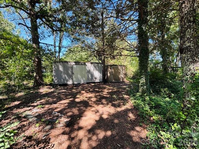 Out Buildings - 257 Maryland Drive, Forest City