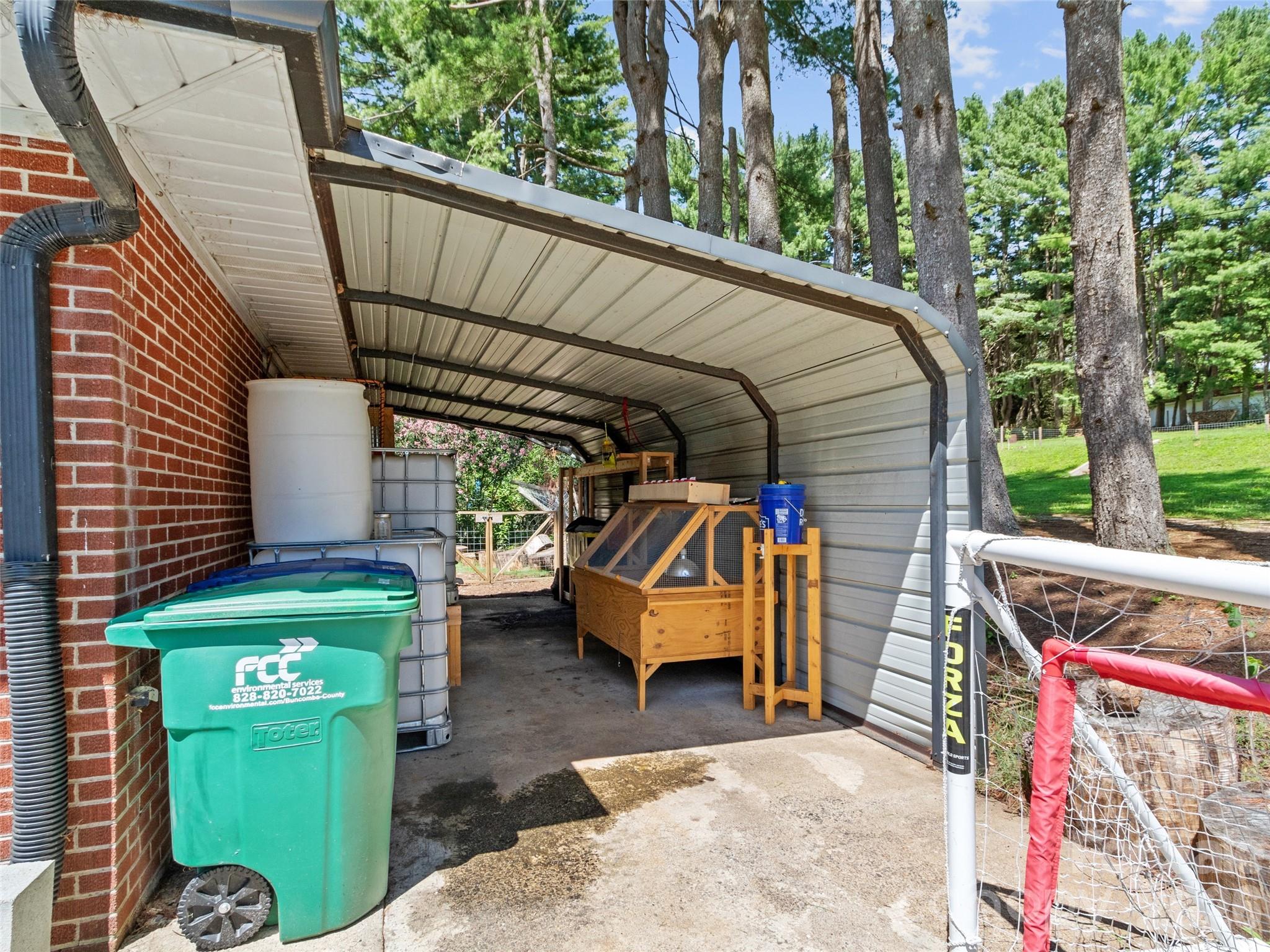 Single Family Residence at 38 Crowell Road, Asheville, photo 35 of 47