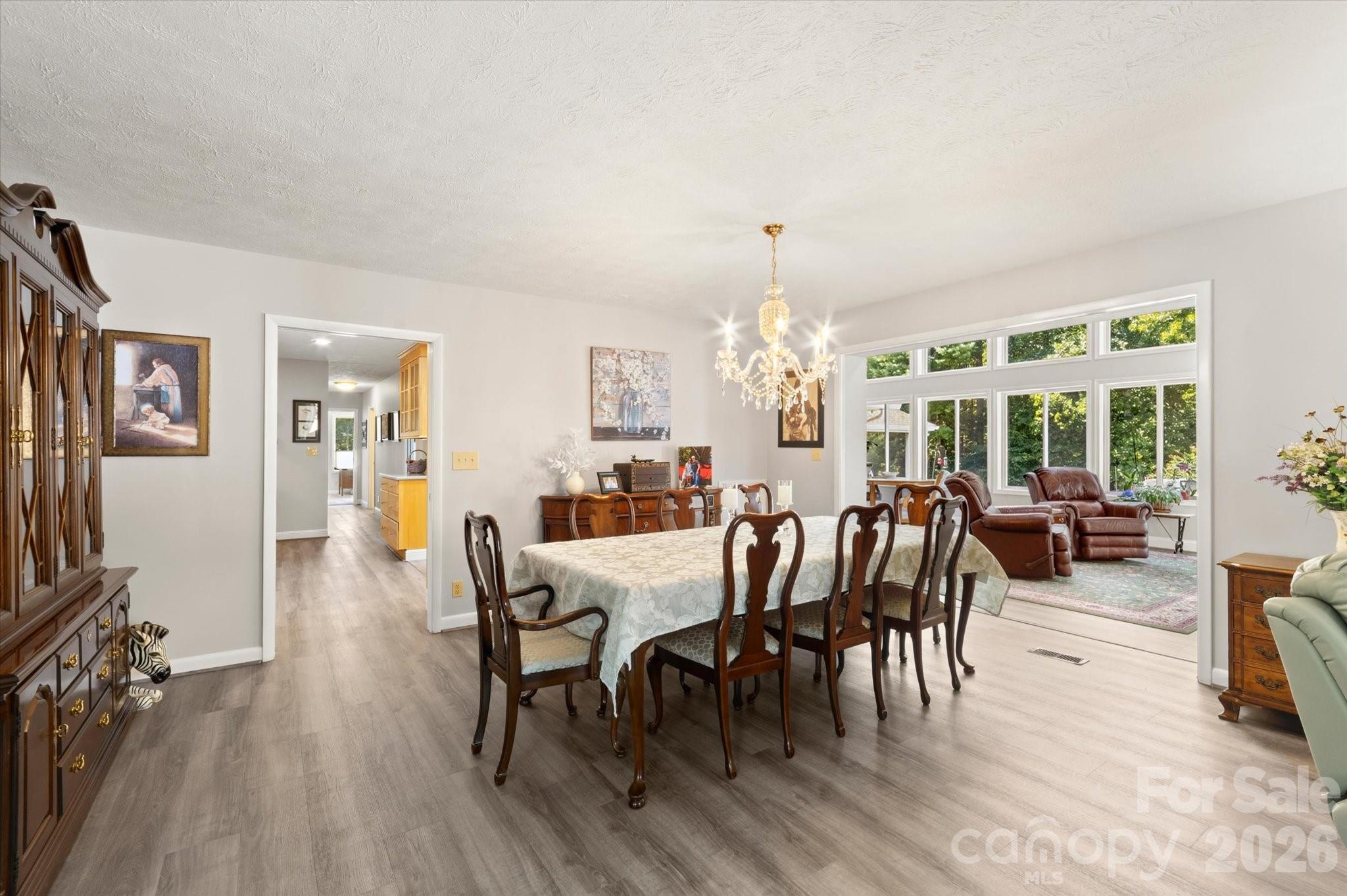 Single Family Residence at 12 Highlander Lane, Hendersonville, photo 12 of 39