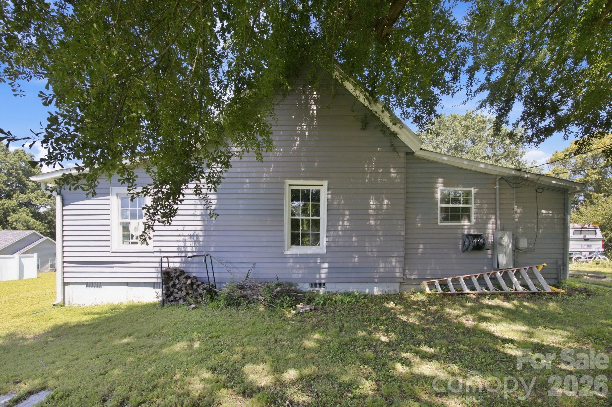 Single Family Residence at 105 Park Street, Clover, photo 24 of 35