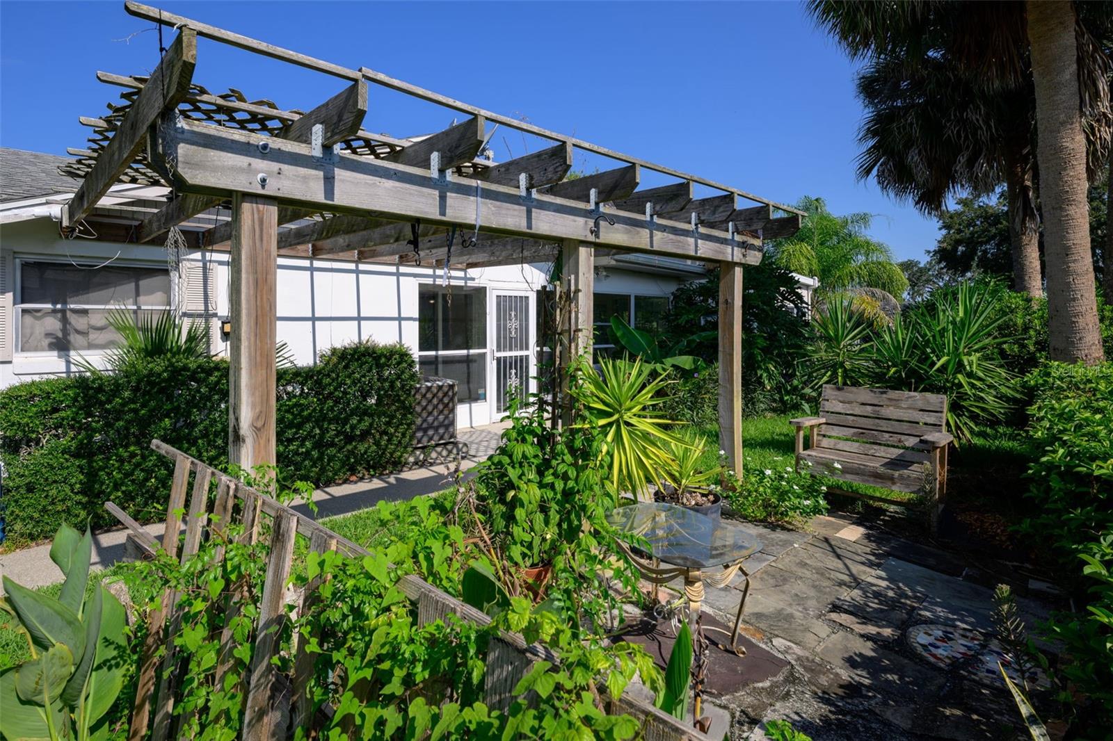 Single Family Residence at 30 FERNHAM LN, PALM COAST, photo 35 of 53