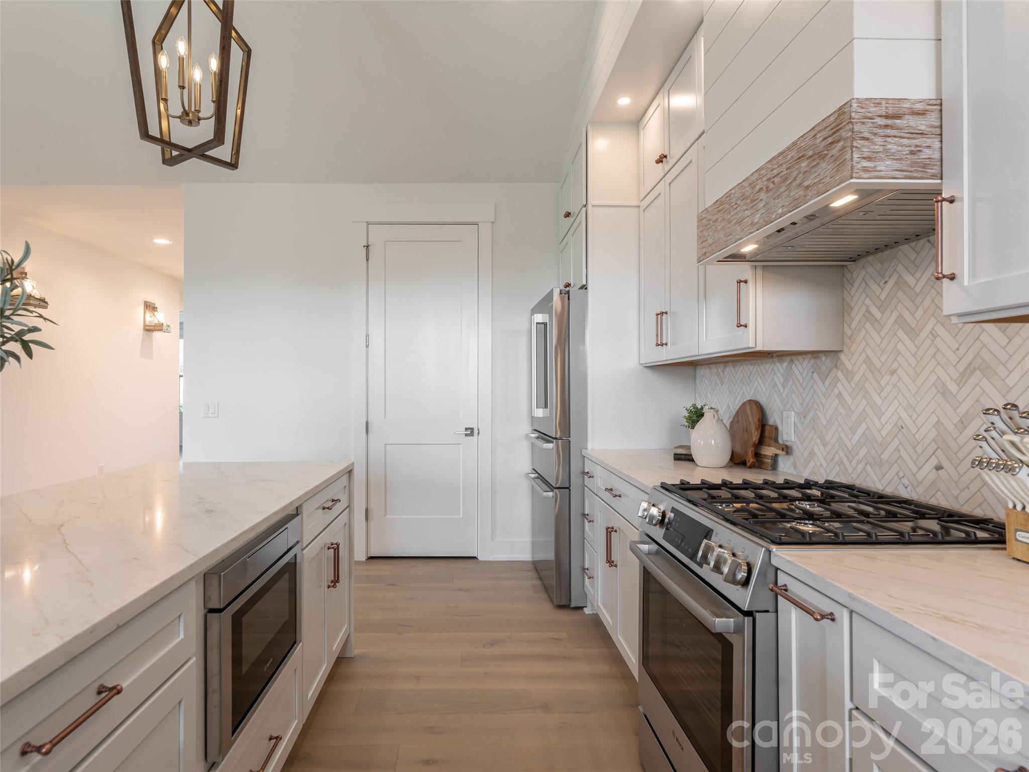 Single Family Residence at 46 Solomia Drive, Mills River, photo 19 of 45