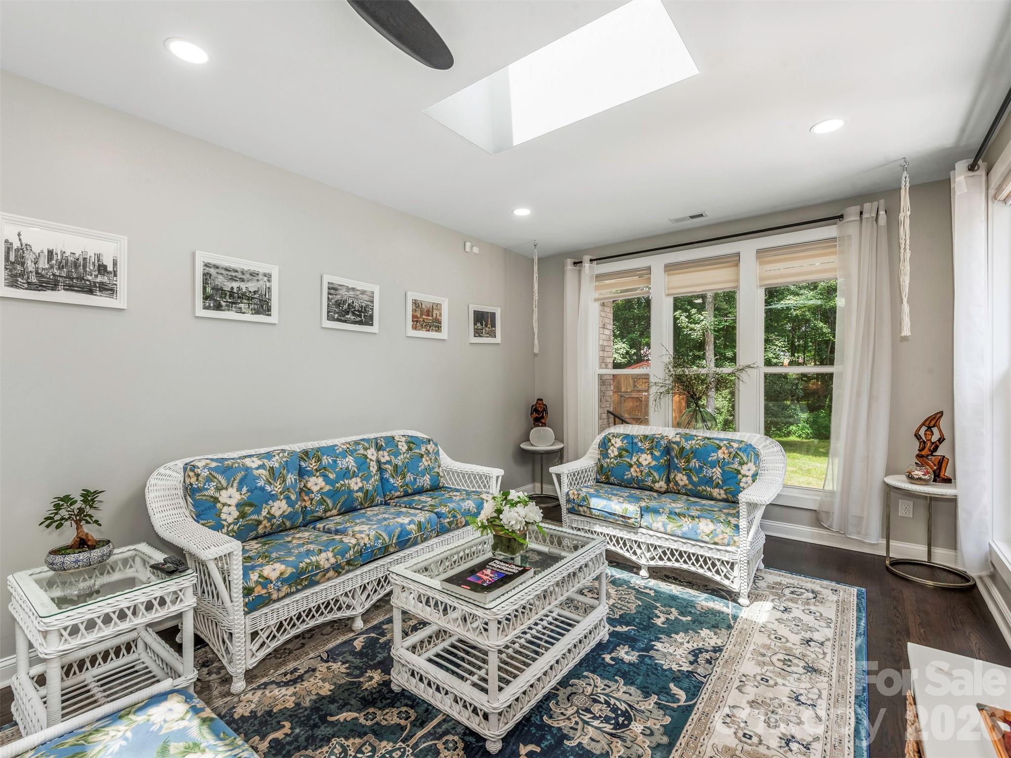 Single Family Residence at 5600 Crown Hill Drive, Mint Hill, photo 19 of 47
