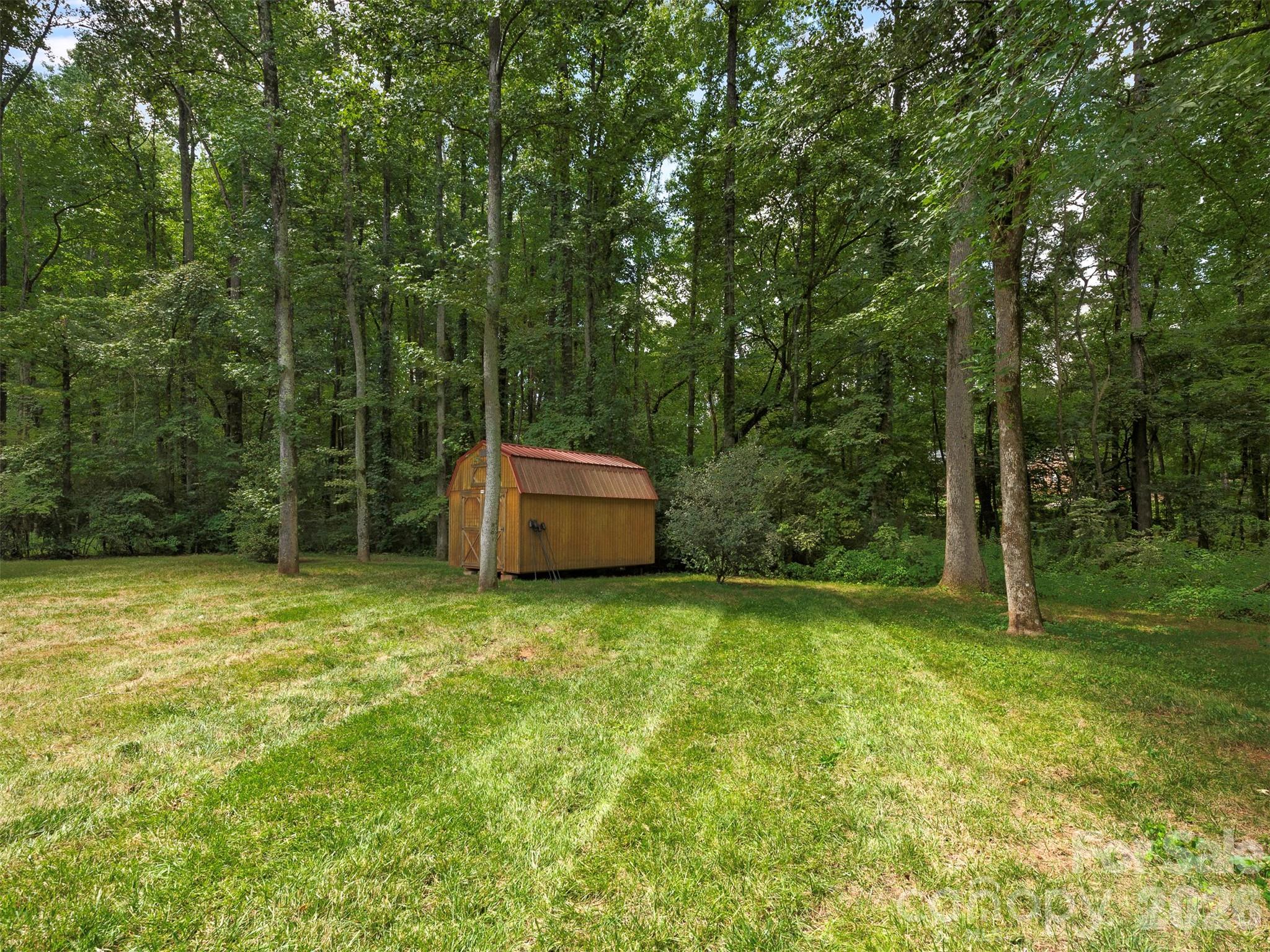 Single Family Residence at 5600 Crown Hill Drive, Mint Hill, photo 40 of 47