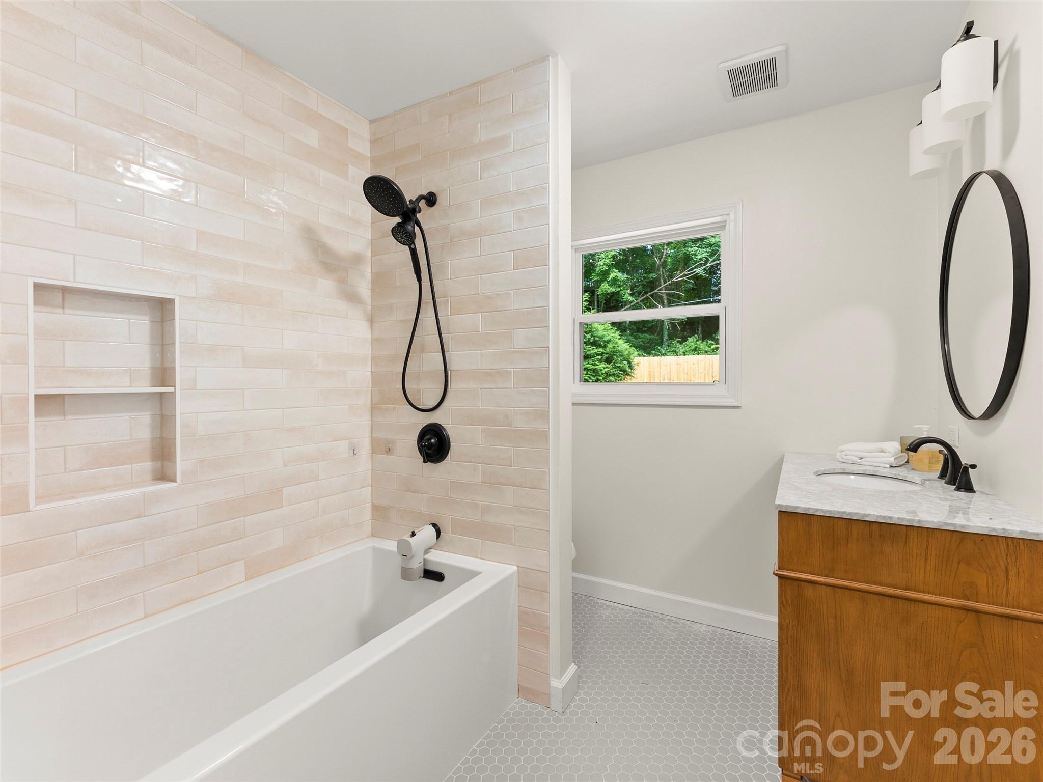 Upstairs Full Bath - 28 Marne Road, Asheville