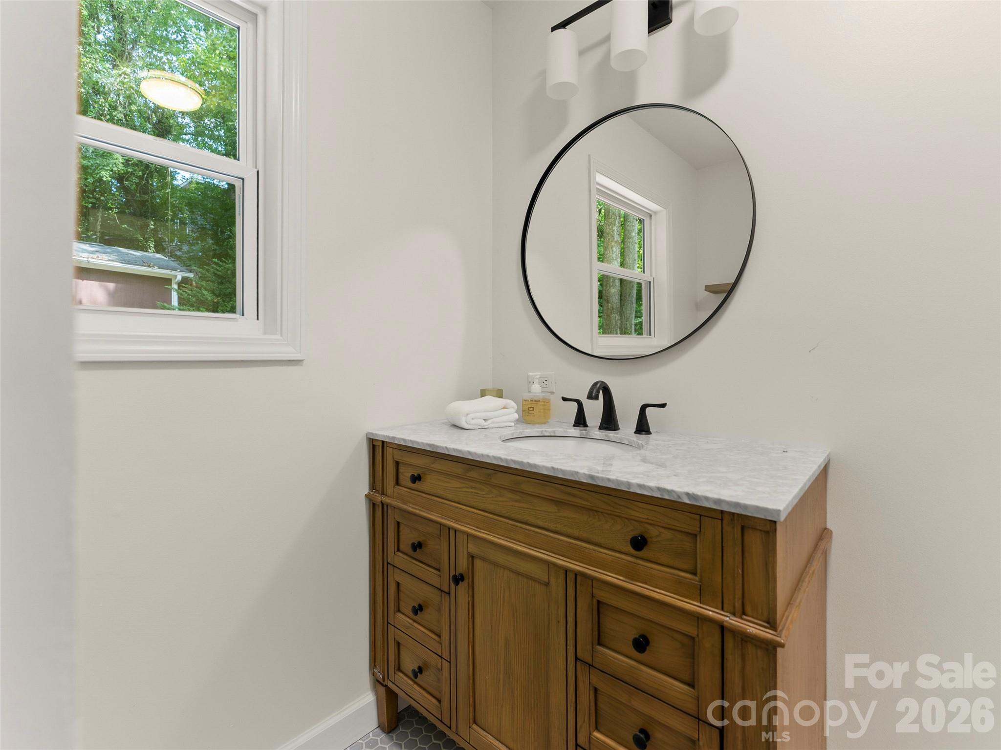 Upstairs Full Bath - 28 Marne Road, Asheville