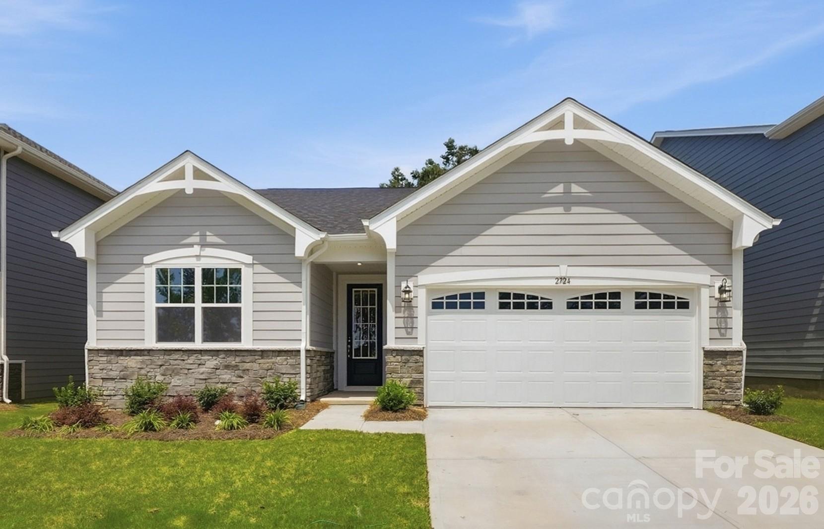 2724 Phoenix Court