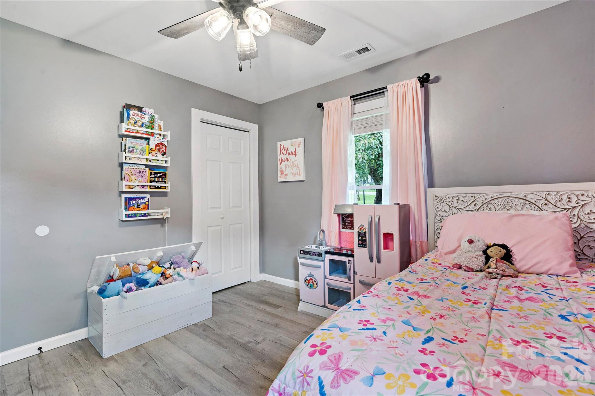 Single Family Residence at 204 Quail Hollow Road, Marion, photo 25 of 34