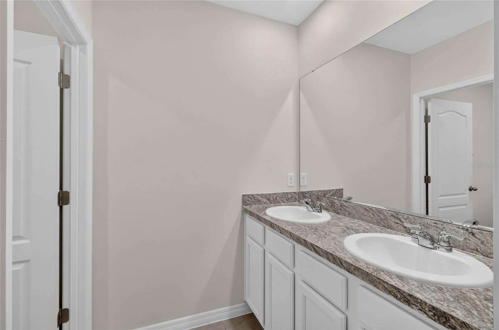 Single Family Residence at 787 AUBURN GROVE CT., AUBURNDALE, photo 35 of 42