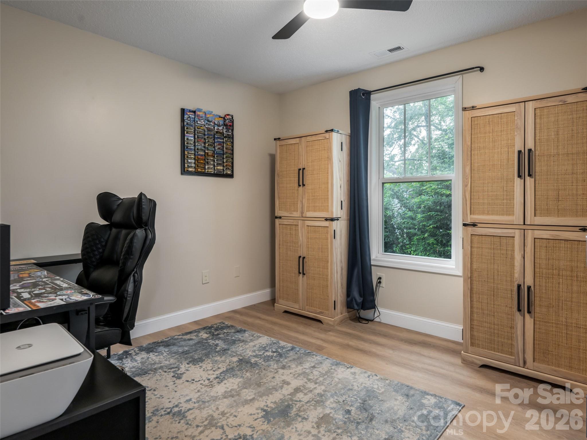 Single Family Residence at 115 Soulshine Court, Asheville, photo 22 of 35