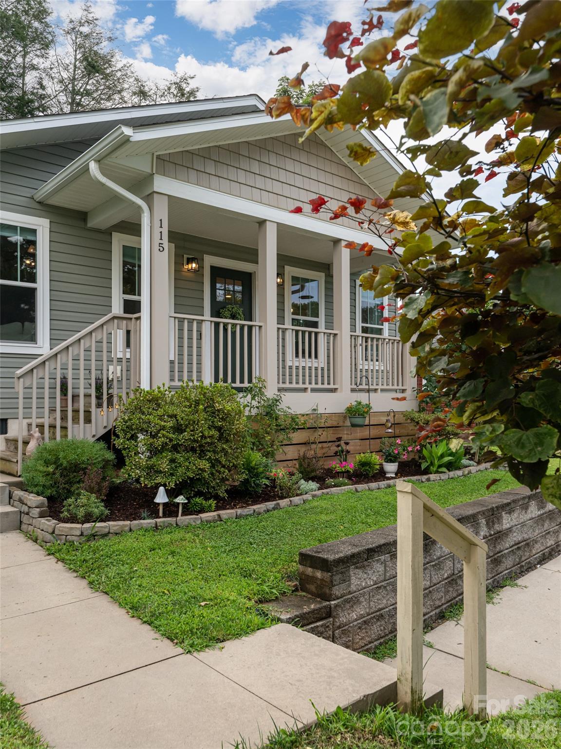 Single Family Residence at 115 Soulshine Court, Asheville, photo 31 of 35