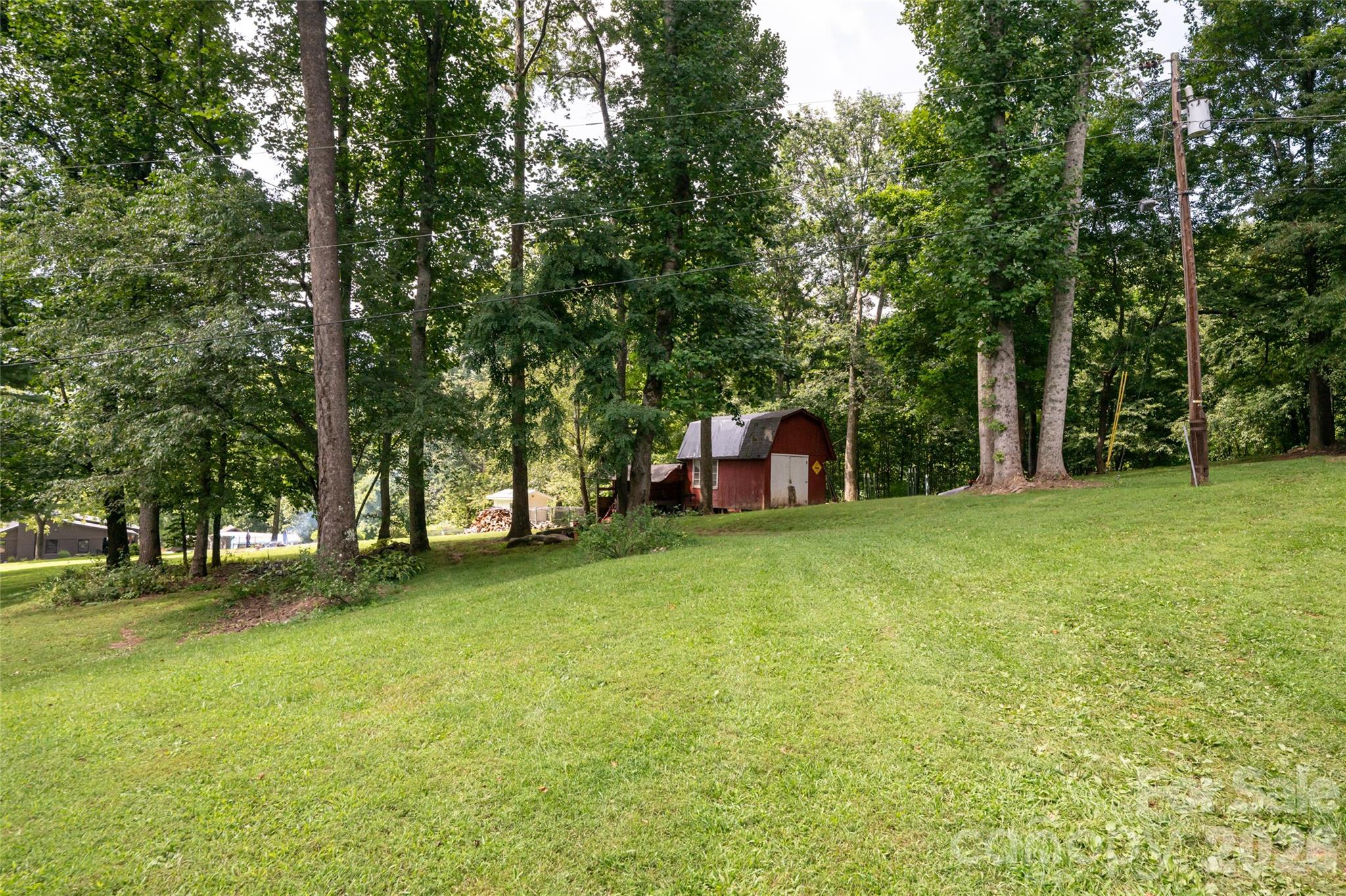 Single Family Residence at 360 Pinners Cove Road, Asheville, photo 28 of 46