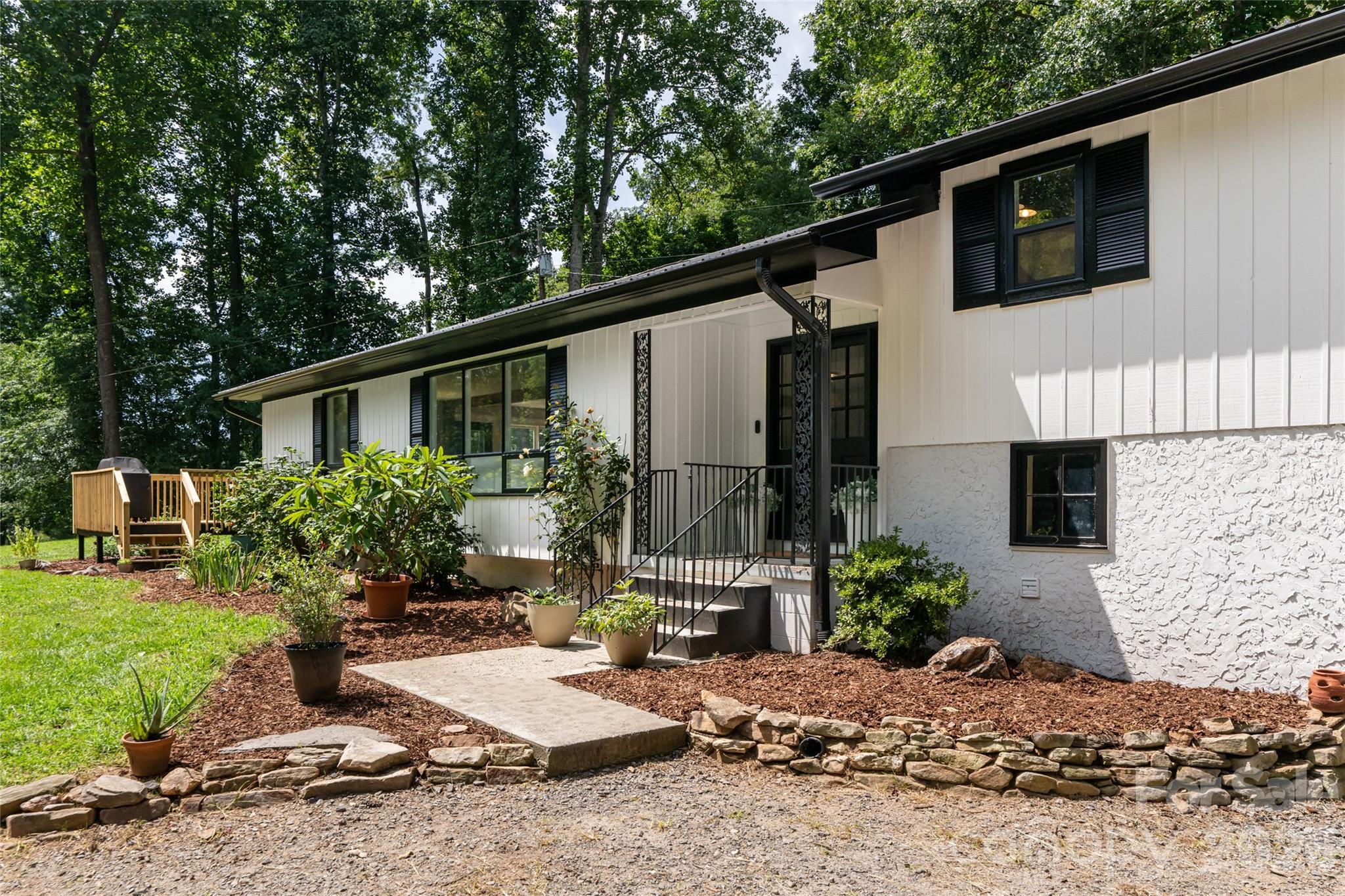 Single Family Residence at 360 Pinners Cove Road, Asheville, photo 38 of 46