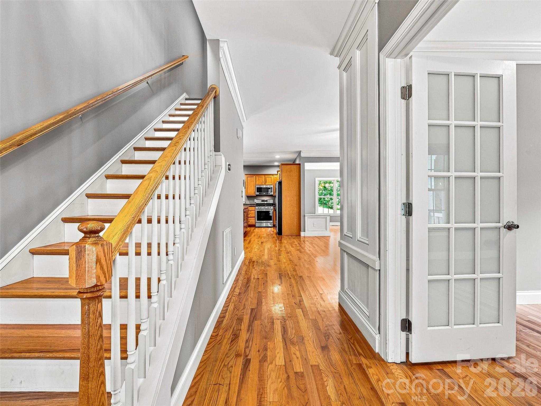 Single Family Residence at 5 Amelia Court, Arden, photo 6 of 39