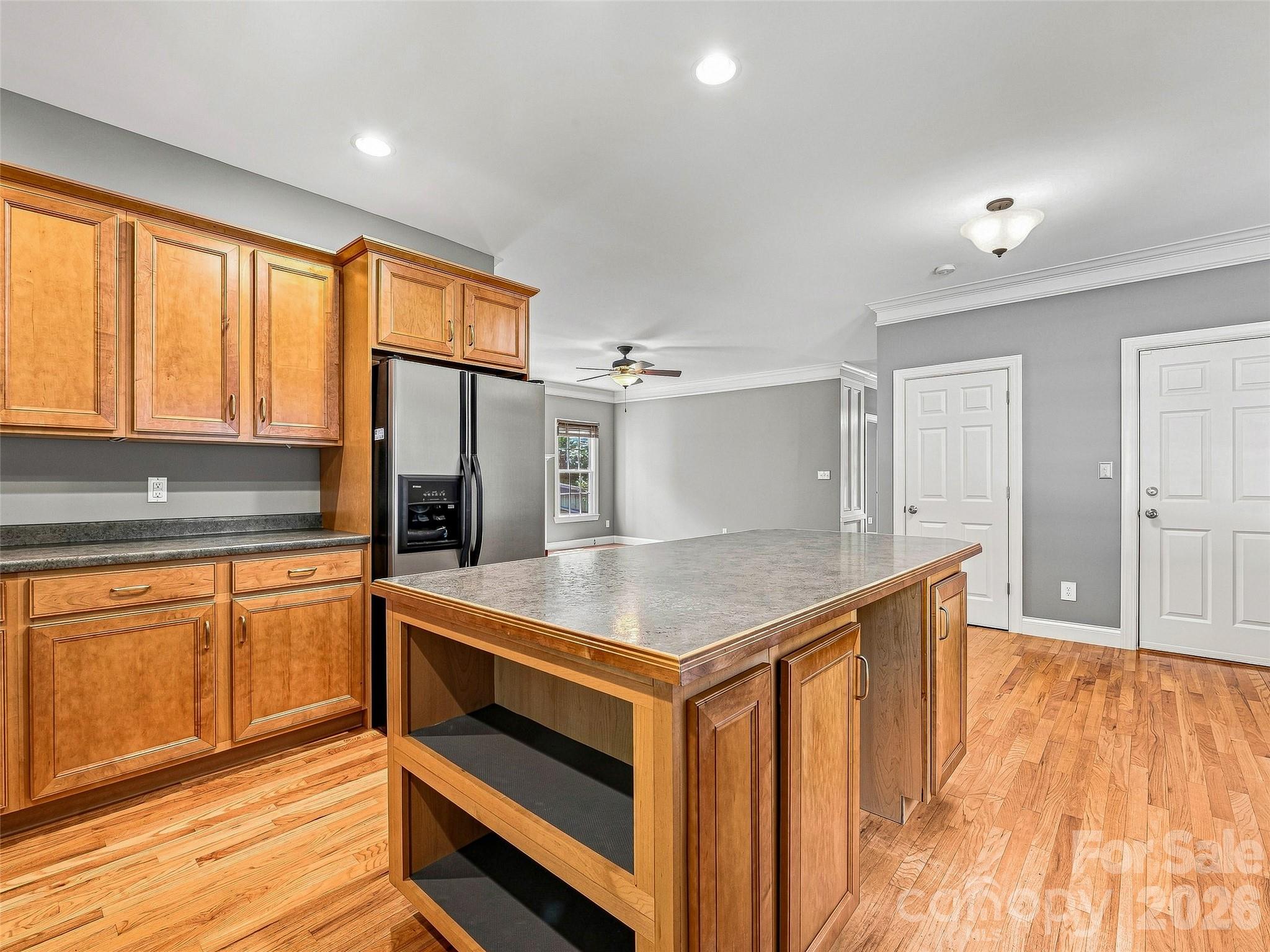 Single Family Residence at 5 Amelia Court, Arden, photo 14 of 39