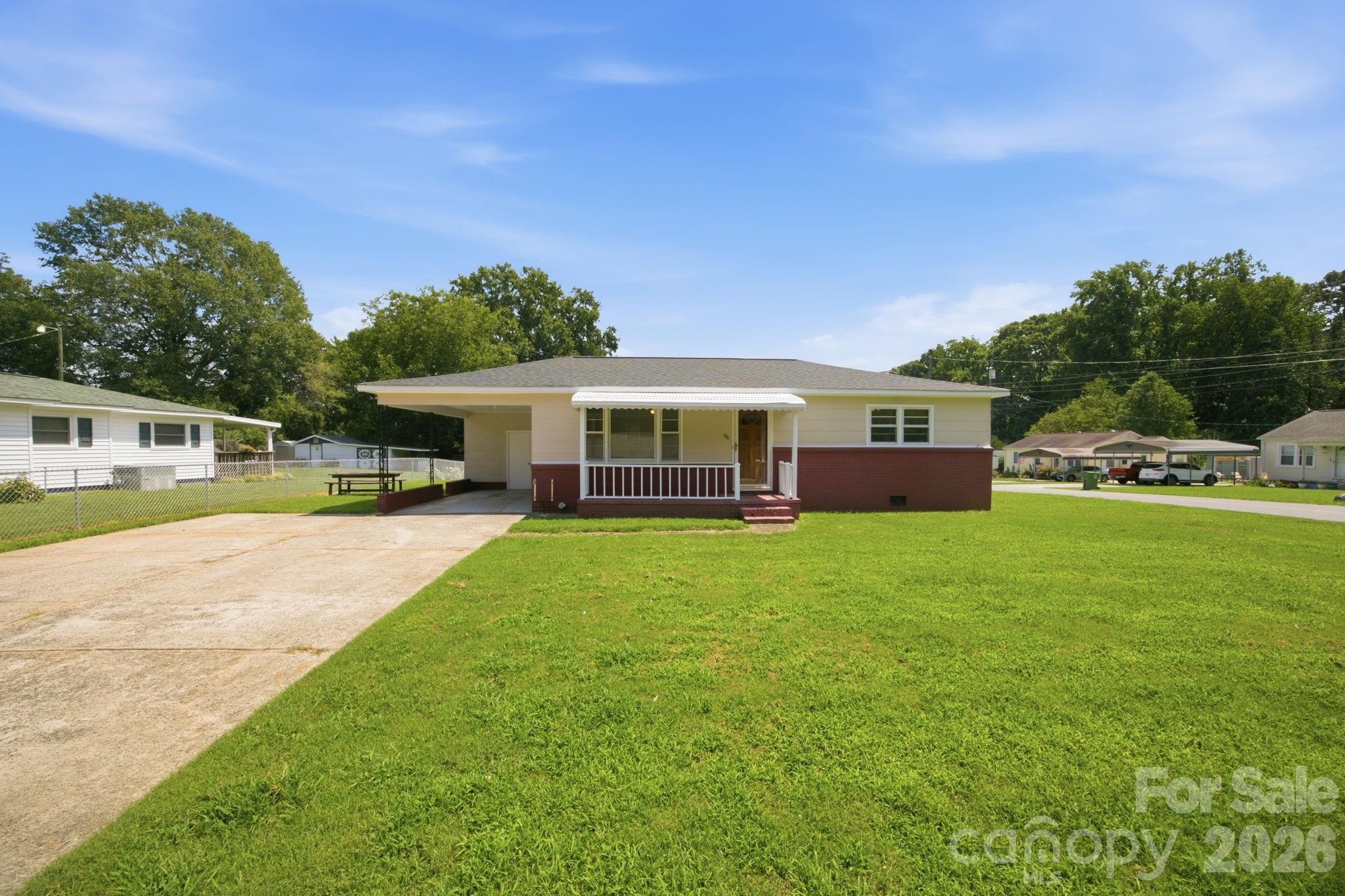 Single Family Residence at 100 Abernathy Street, Mount Holly, photo 37 of 48