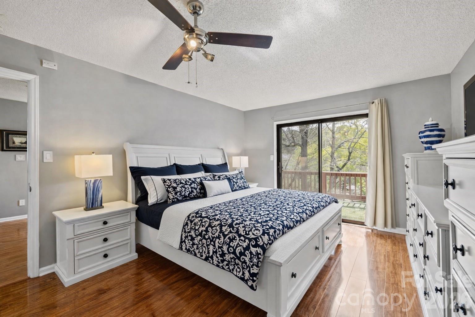 Single Family Residence at 9067 Tulagi Court, Fort Mill, photo 18 of 34