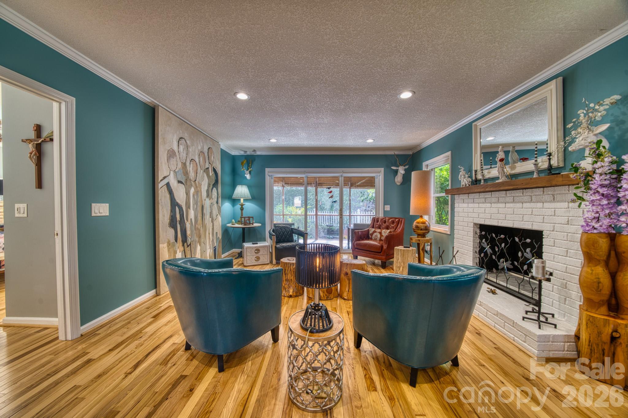 Condominium at 130 Exeter Court, Hendersonville, photo 3 of 41