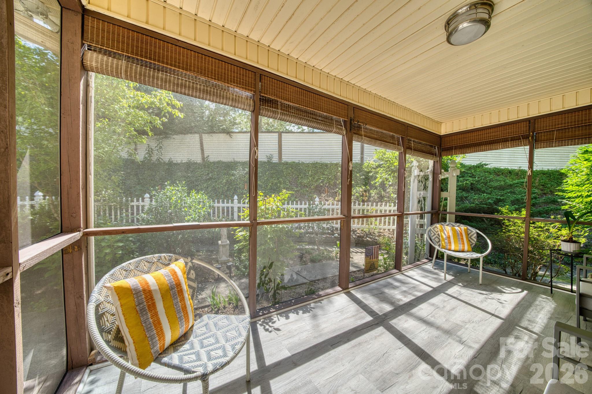 Condominium at 130 Exeter Court, Hendersonville, photo 26 of 41