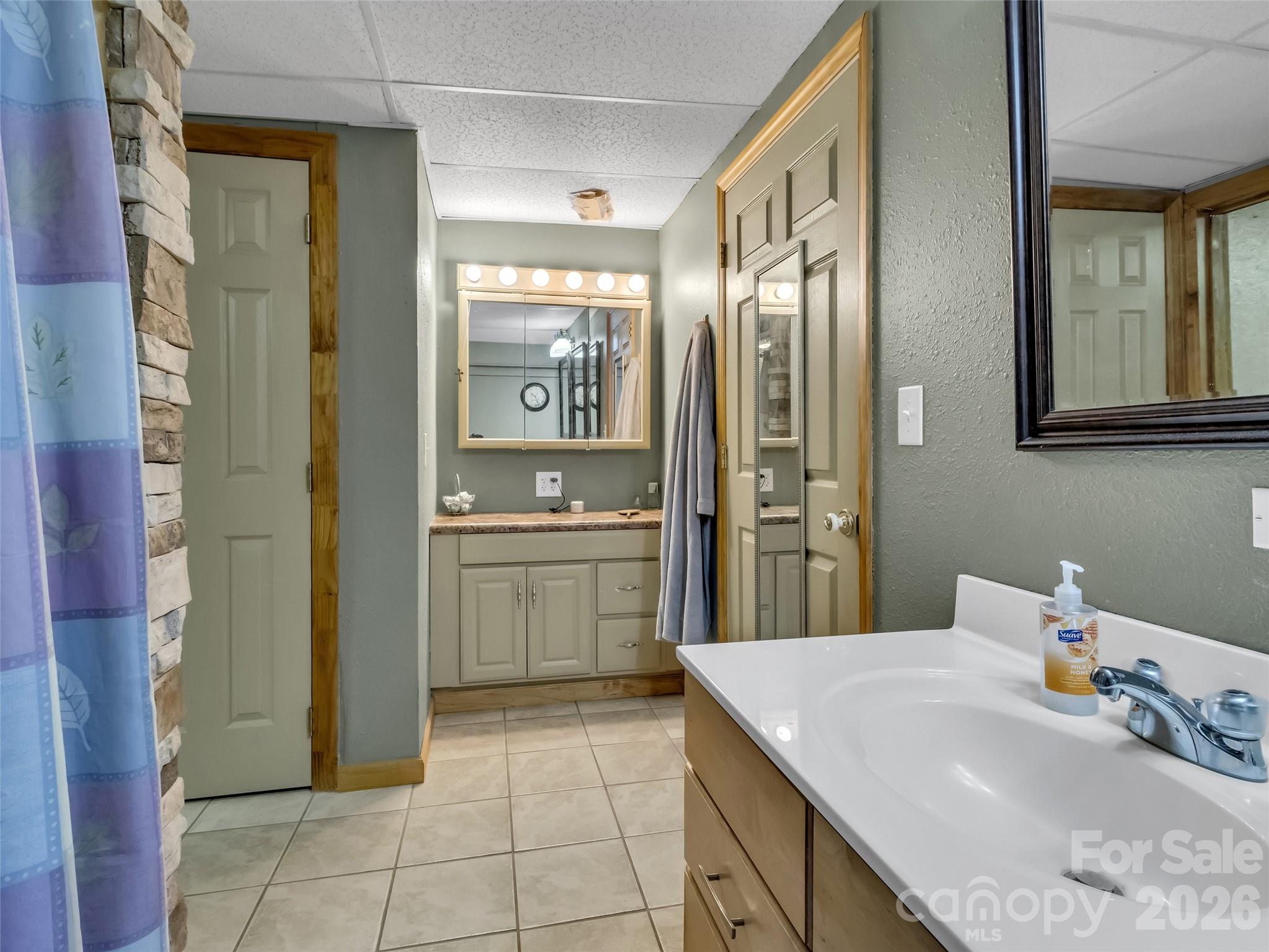 Single Family Residence at 555 Acres View Drive, Waynesville, photo 23 of 48