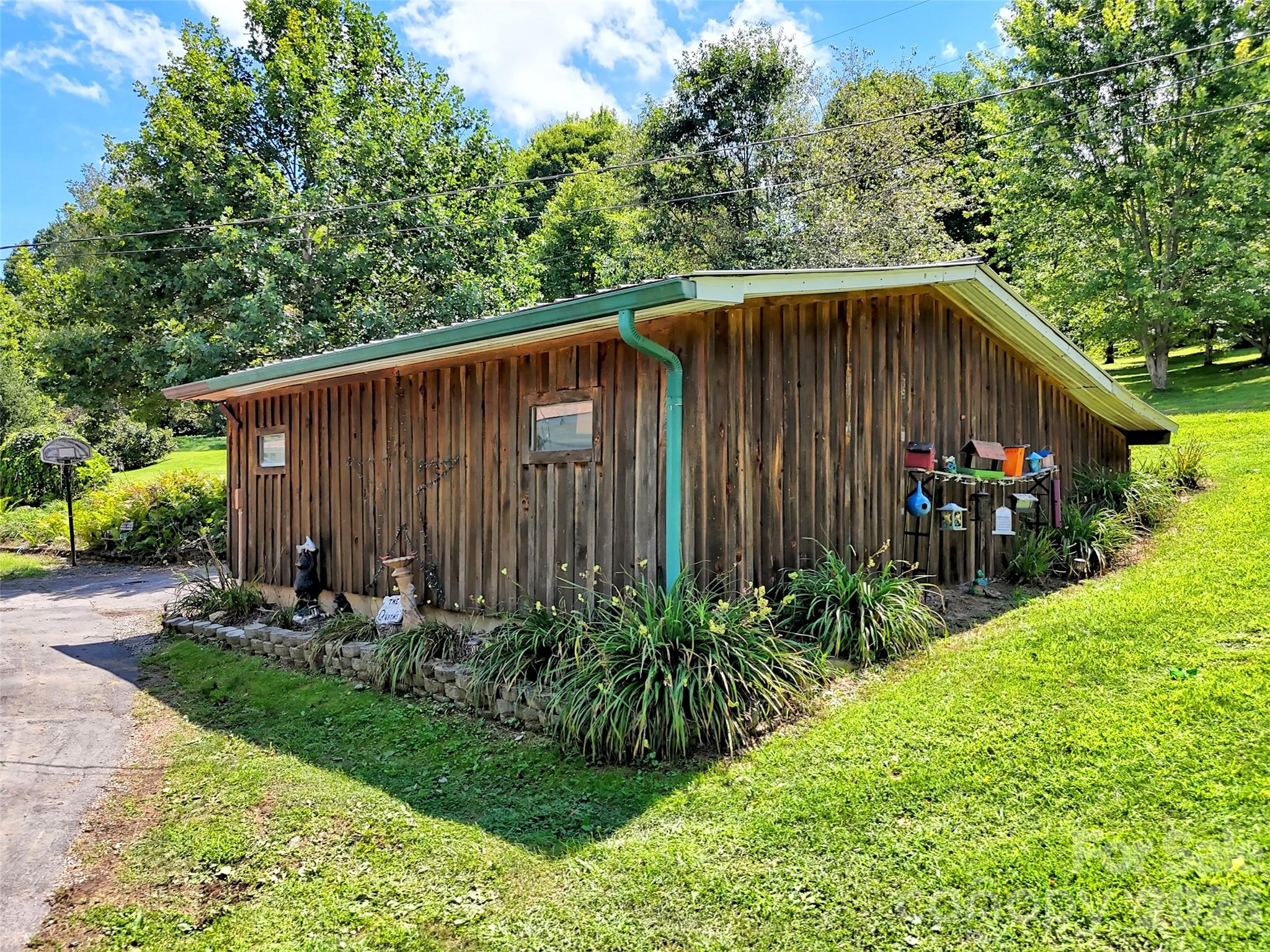 Single Family Residence at 555 Acres View Drive, Waynesville, photo 36 of 48
