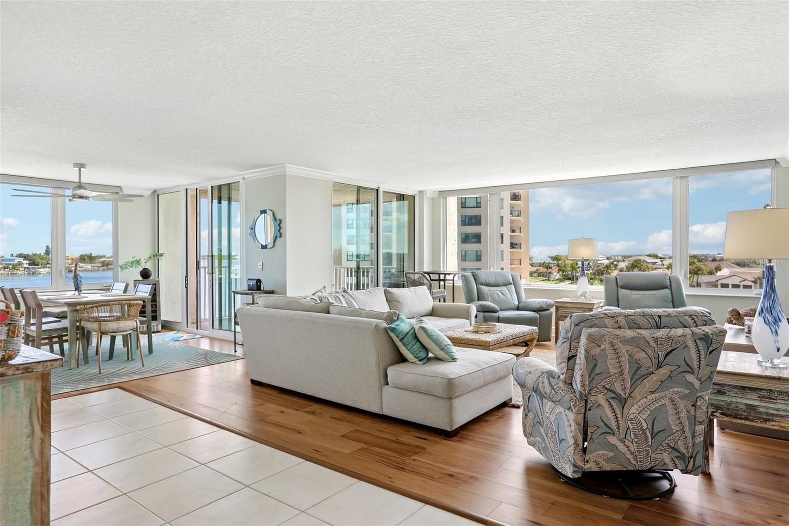 Condominium at 736 ISLAND WAY CONDO, CLEARWATER, photo 4 of 38