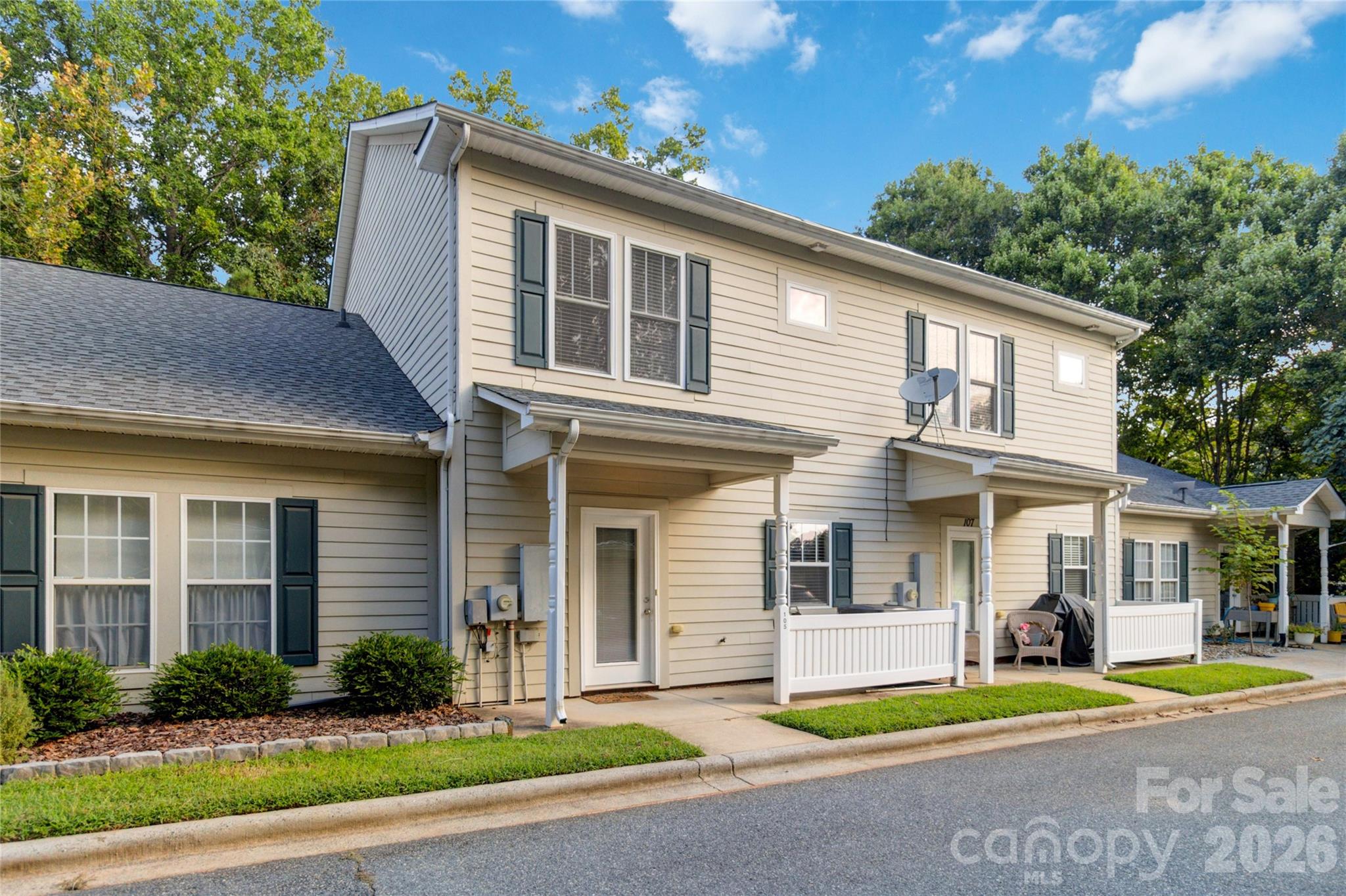 Townhouse at 105 Putter Place, Mooresville, photo 16 of 19