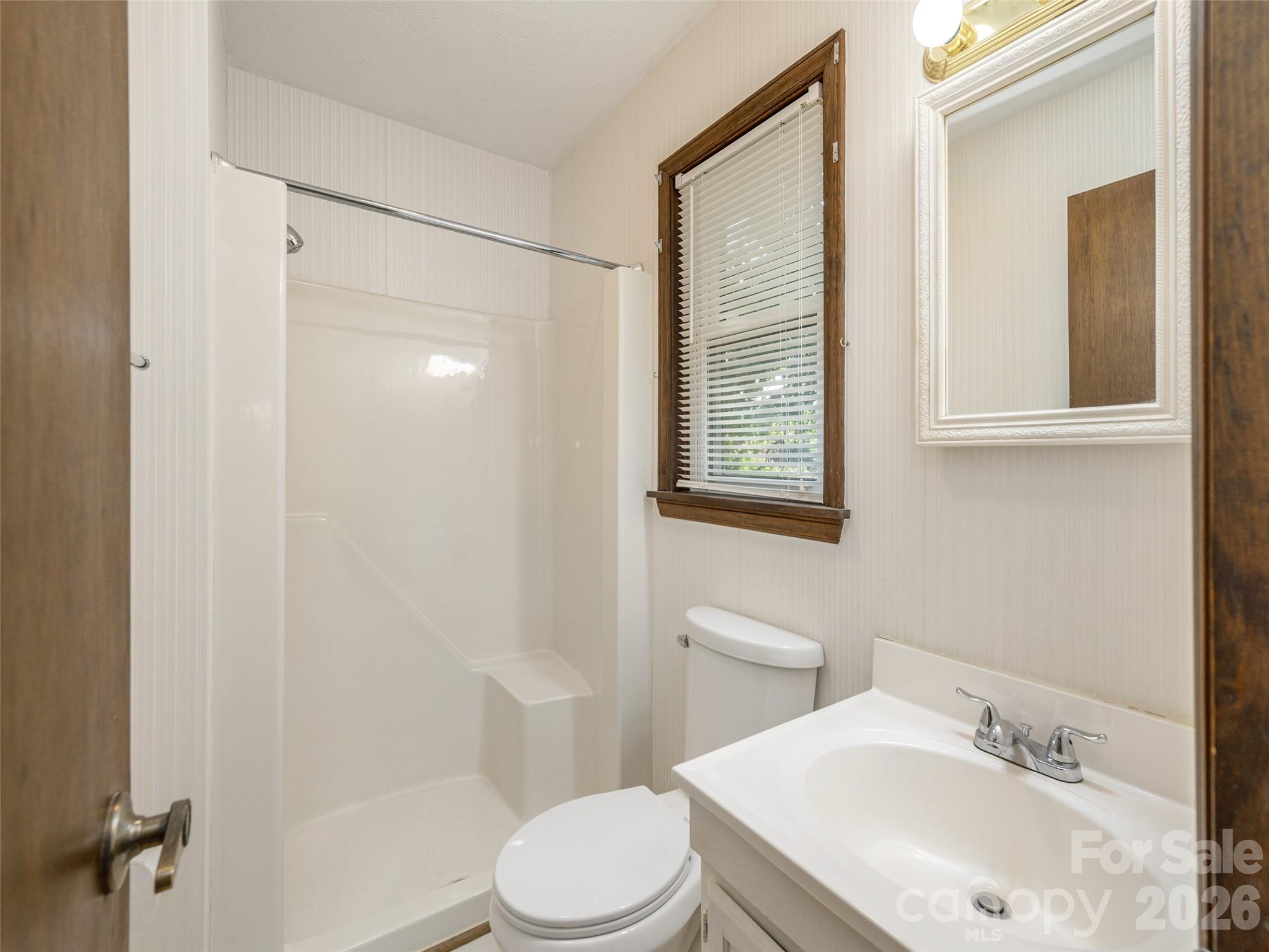 Single Family Residence at 211 Ginseng Lane, Hendersonville, photo 22 of 38