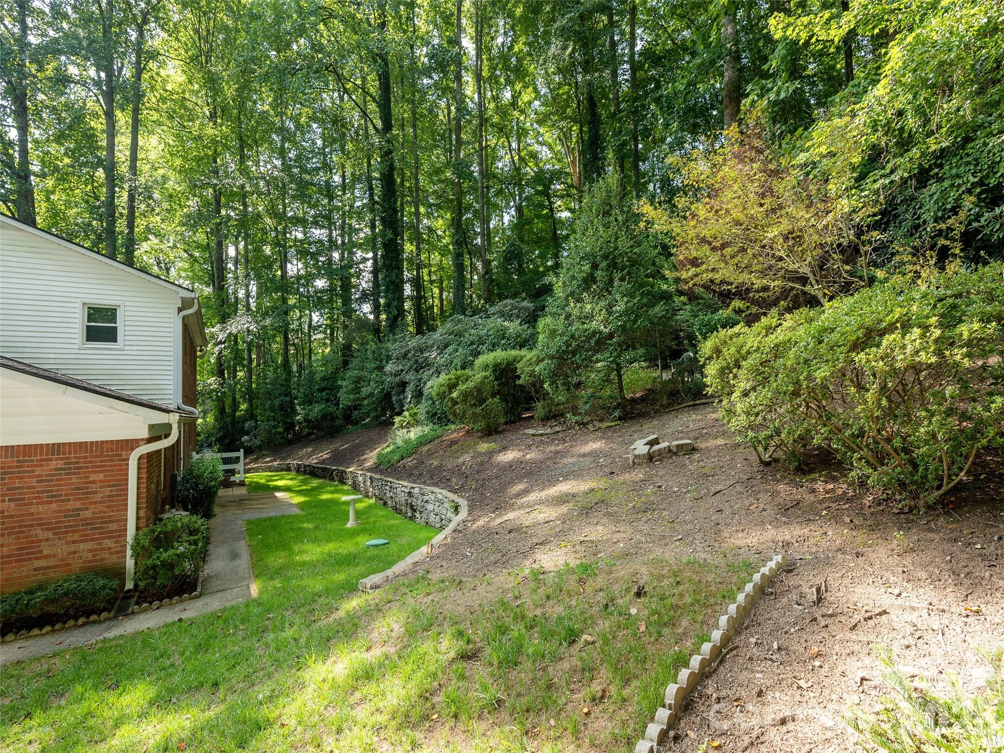 Single Family Residence at 211 Ginseng Lane, Hendersonville, photo 35 of 38