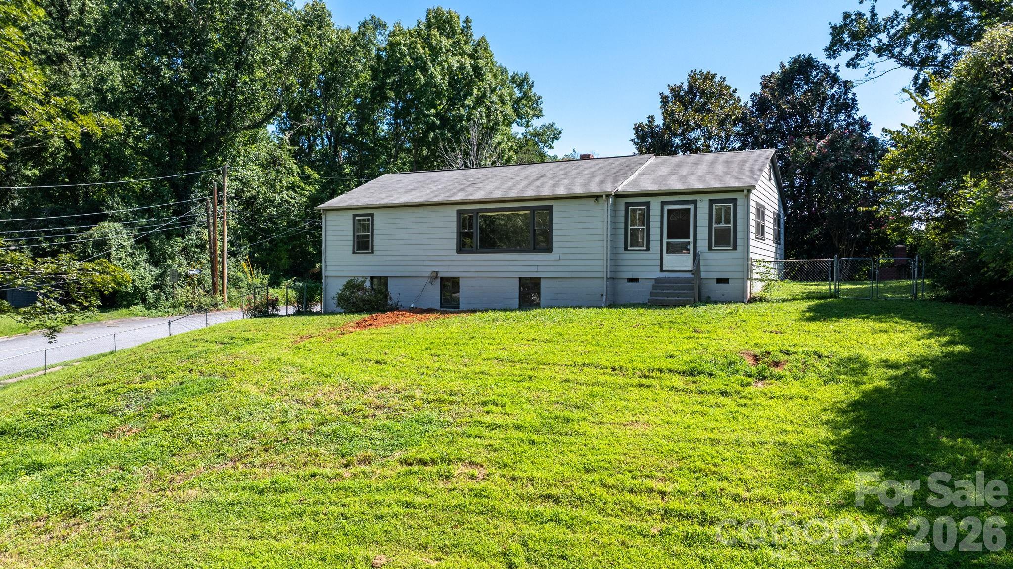 Single Family Residence at 101 Harris Drive, Morganton, photo 2 of 25