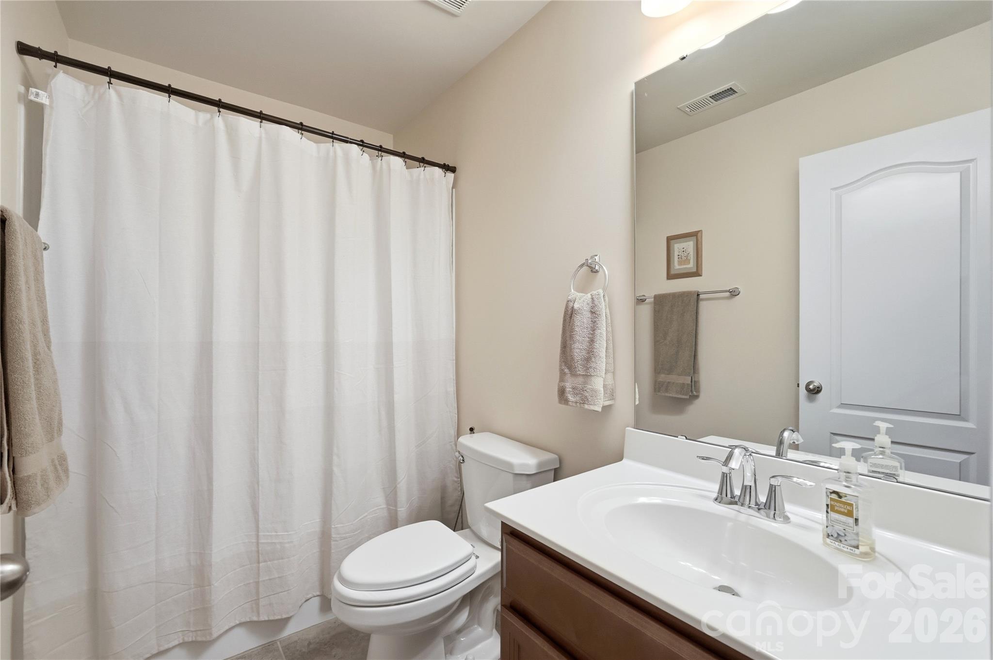 Single Family Residence at 179 Sweet Briar Drive, Indian Land, photo 38 of 48