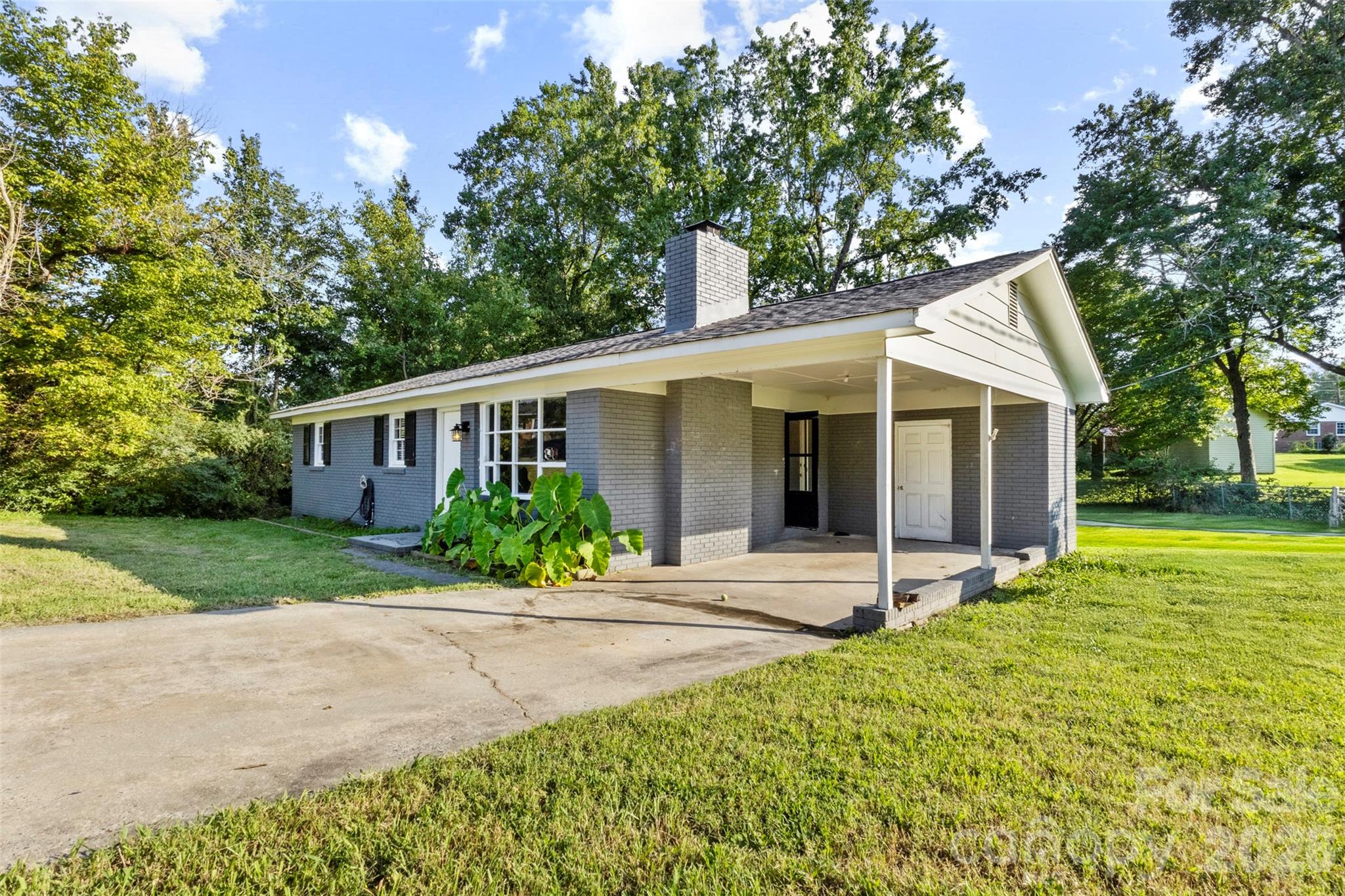 Single Family Residence at 102 Central Avenue, Bessemer City, photo 2 of 33