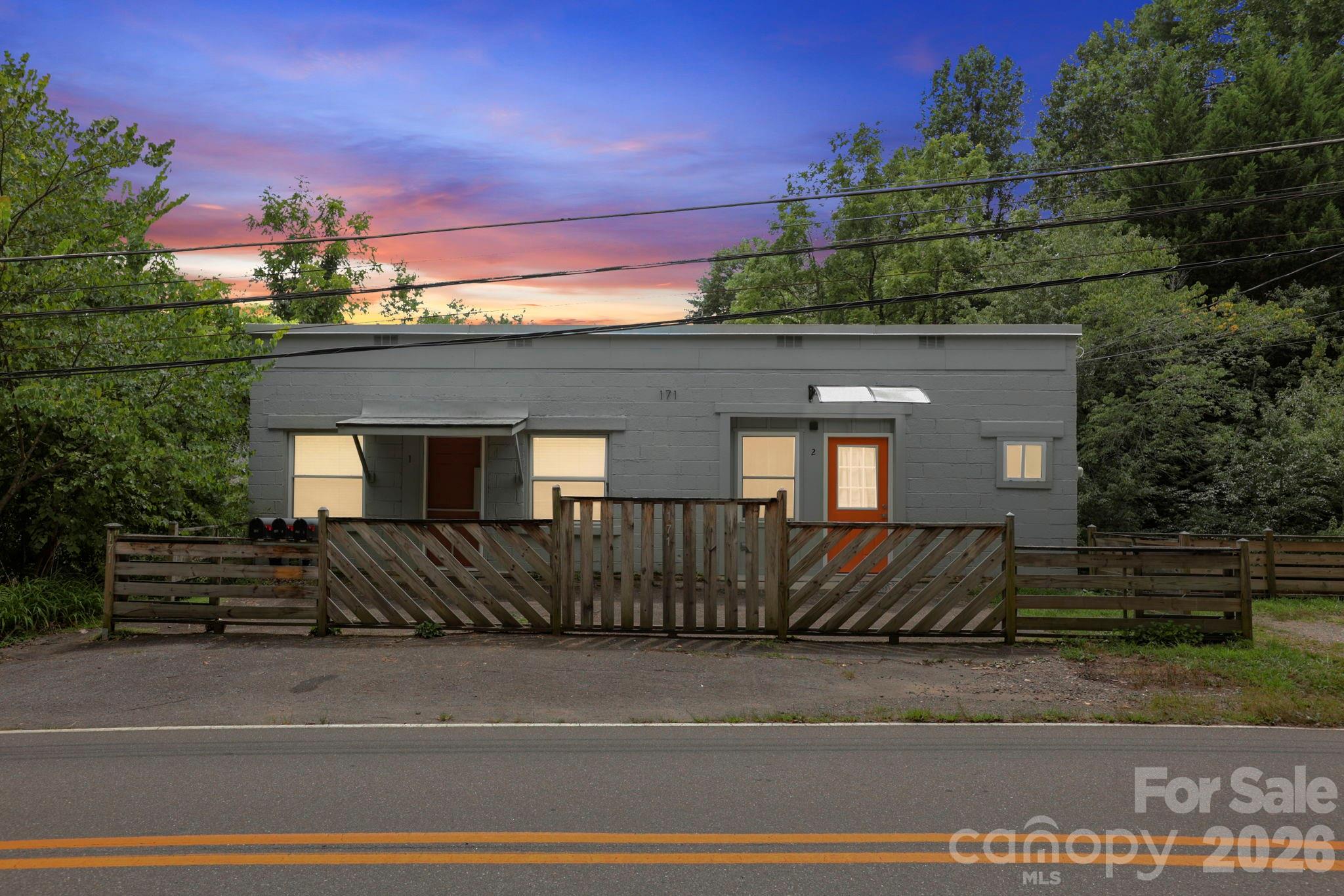 Duplex~ 2 Units - 169 and 171 Cragmont Road, Black Mountain