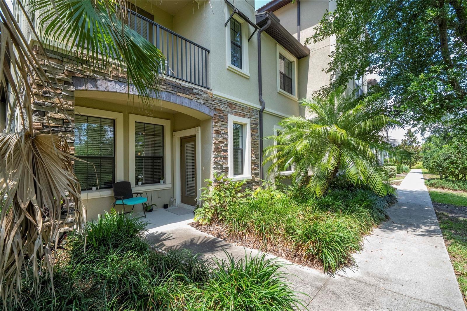 1327 SHINNECOCK HILLS DR