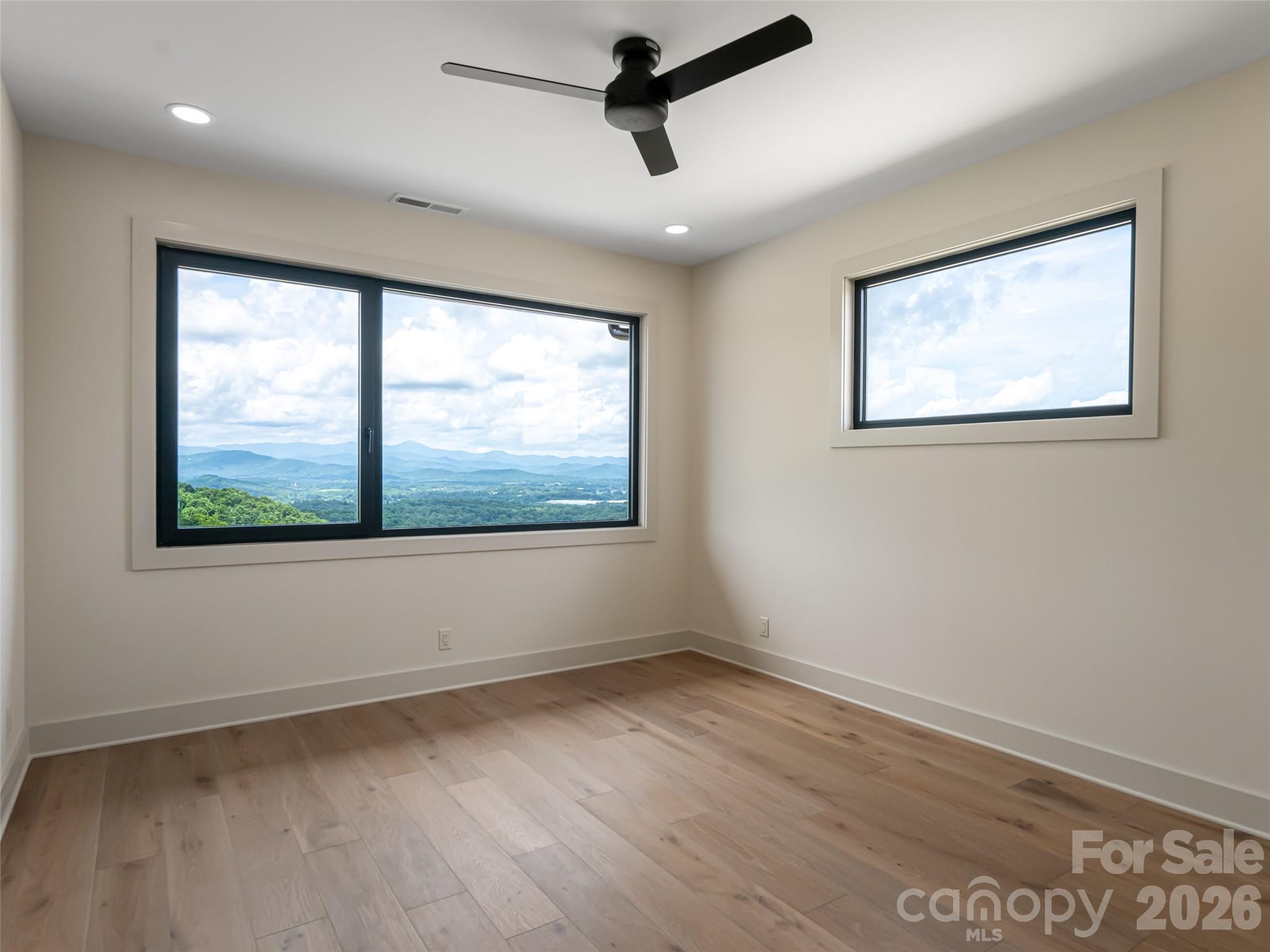 Single Family Residence at 24 S Watchman Drive, Hendersonville, photo 29 of 47