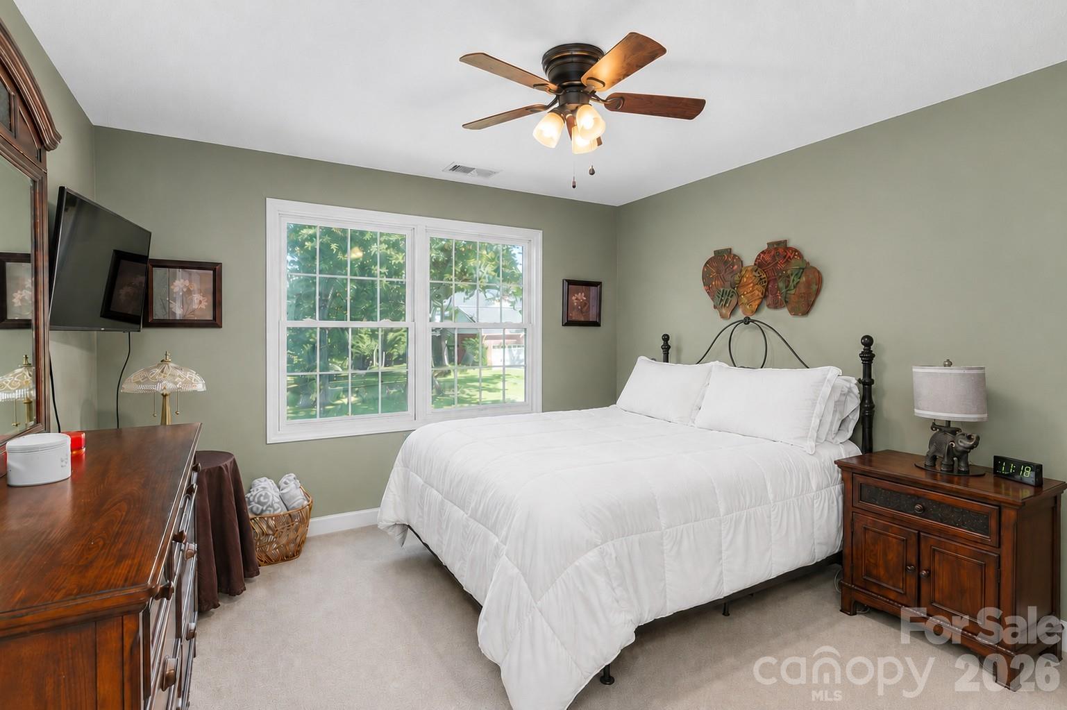 Virtually Staged - 35 Forest Knoll Drive, Weaverville