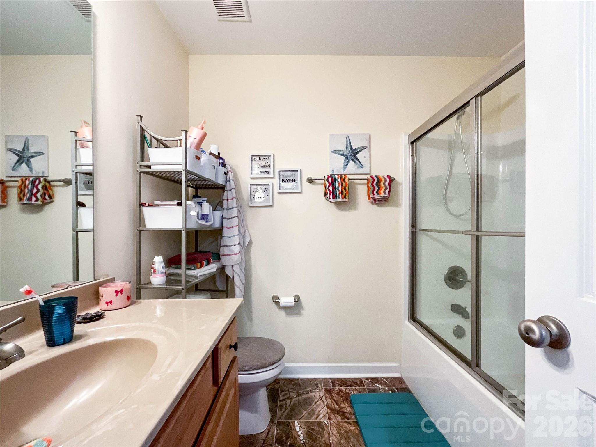 Single Family Residence at 2702 Piersland Drive, Matthews, photo 23 of 48