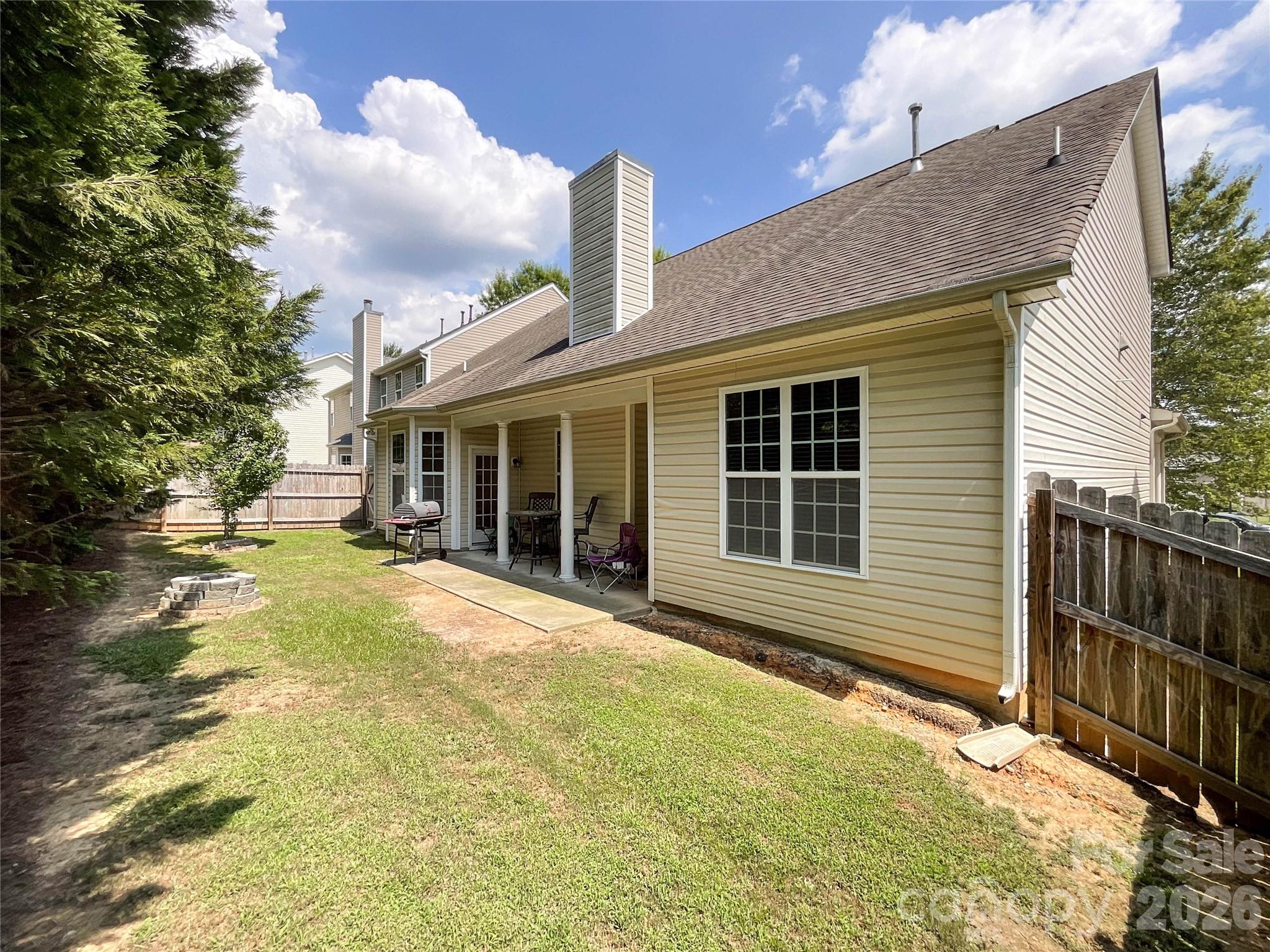 Single Family Residence at 2702 Piersland Drive, Matthews, photo 37 of 48