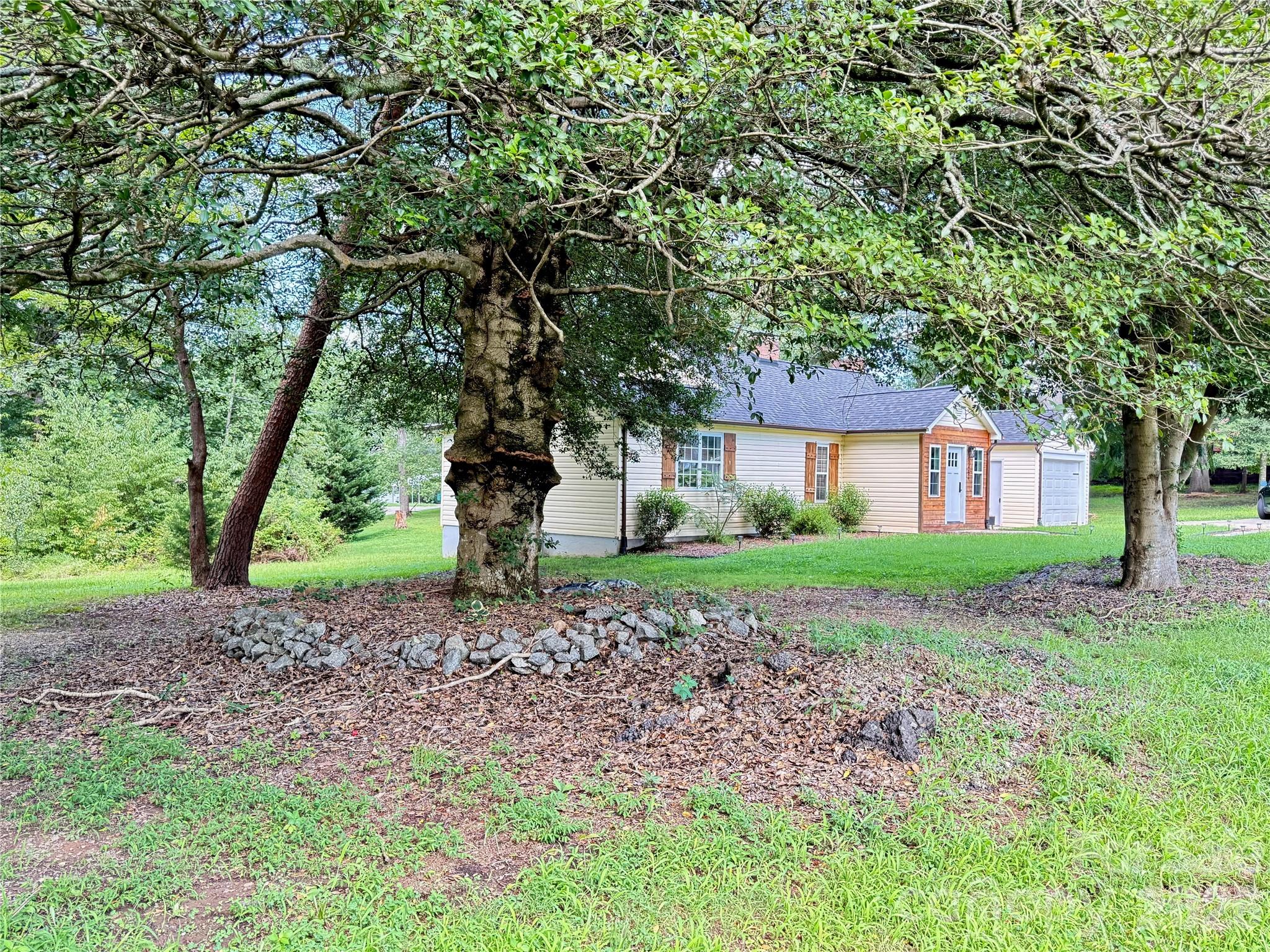 Single Family Residence at 1442 Lee Pearson Road, Lenoir, photo 41 of 44