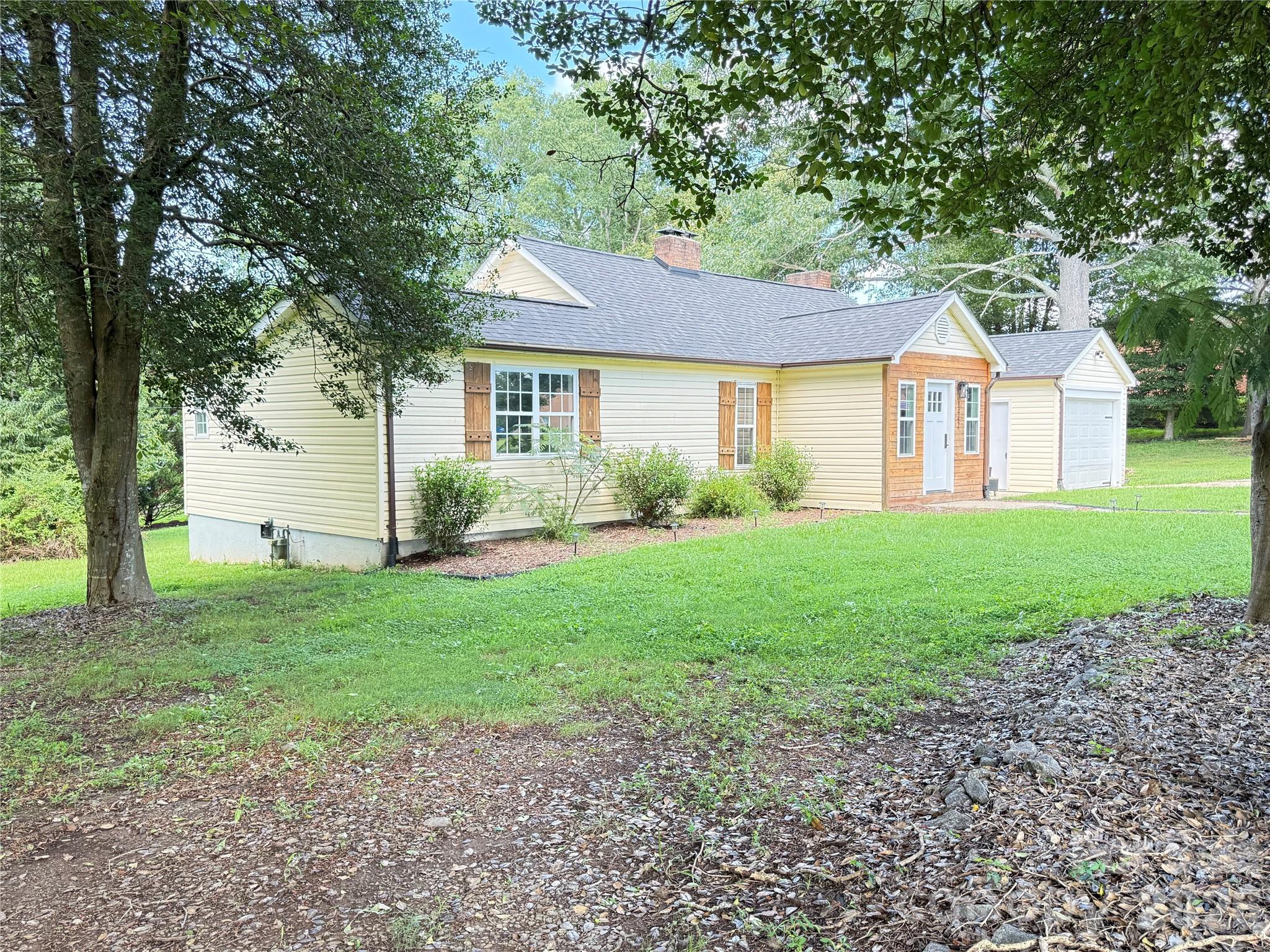 Single Family Residence at 1442 Lee Pearson Road, Lenoir, photo 43 of 44