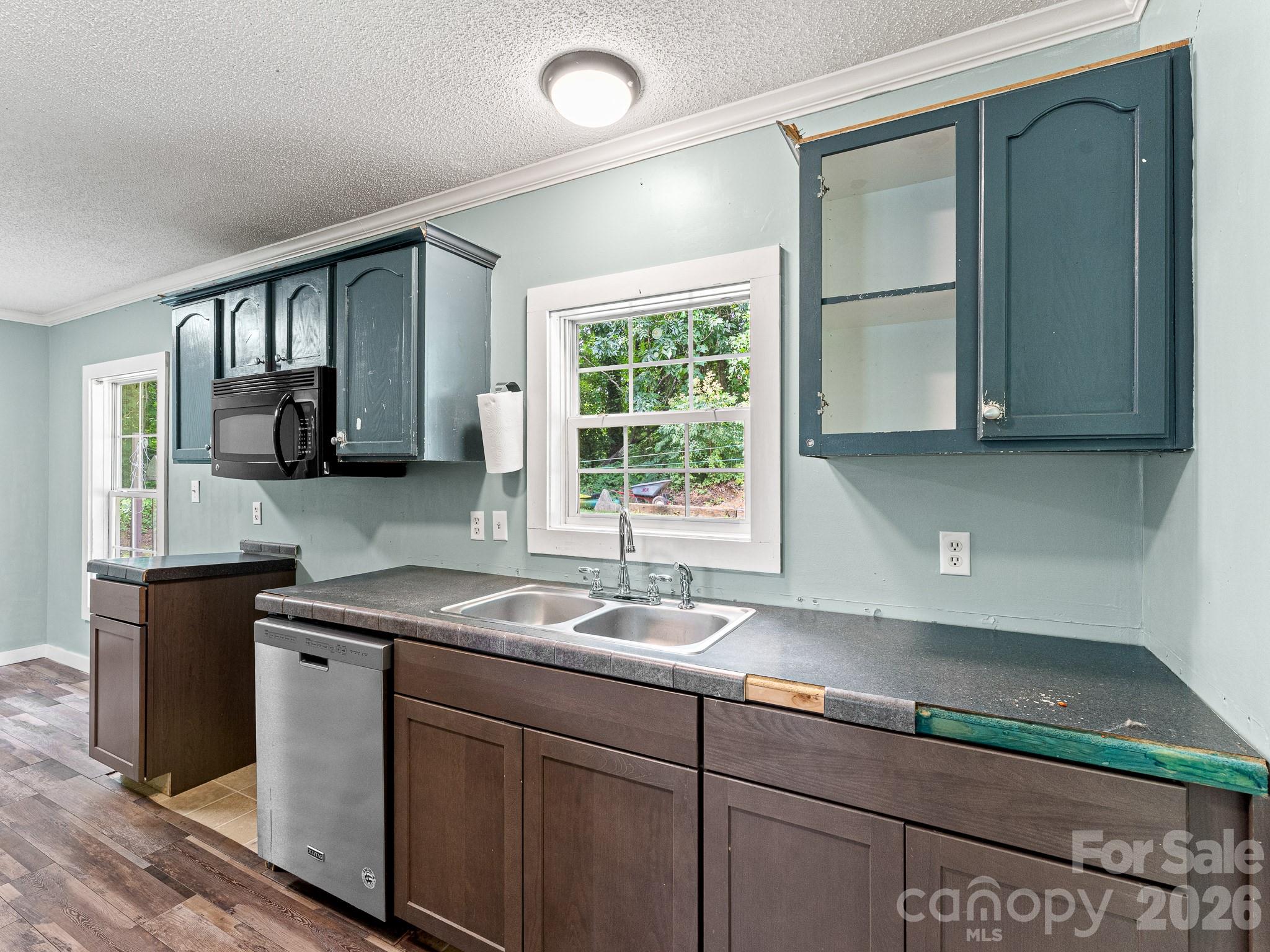 Single Family Residence at 195 Shiloh Road, Asheville, photo 14 of 39